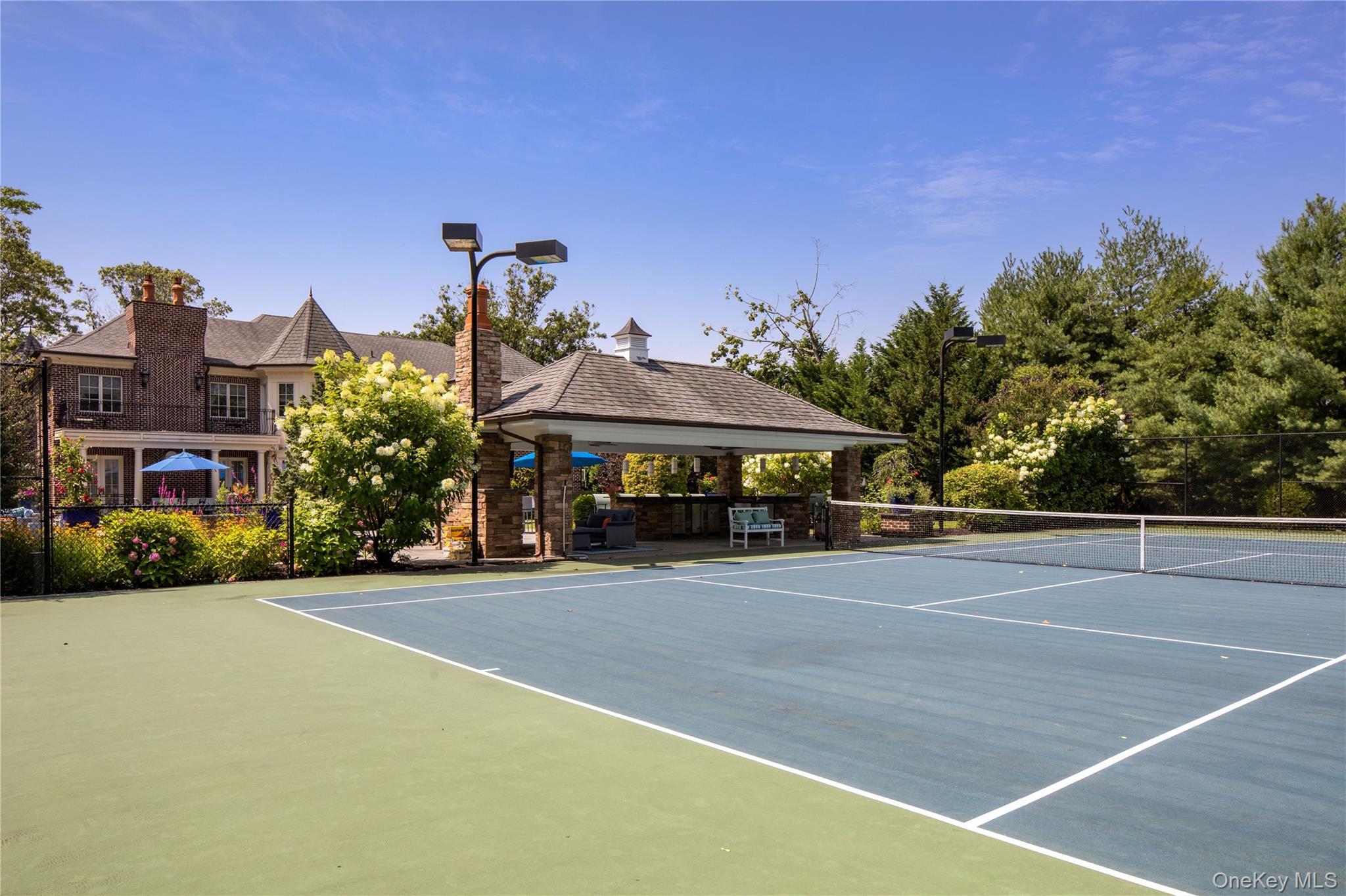 Single Family Kodiak Drive  Nassau County, NY 11797, MLS-000011-30