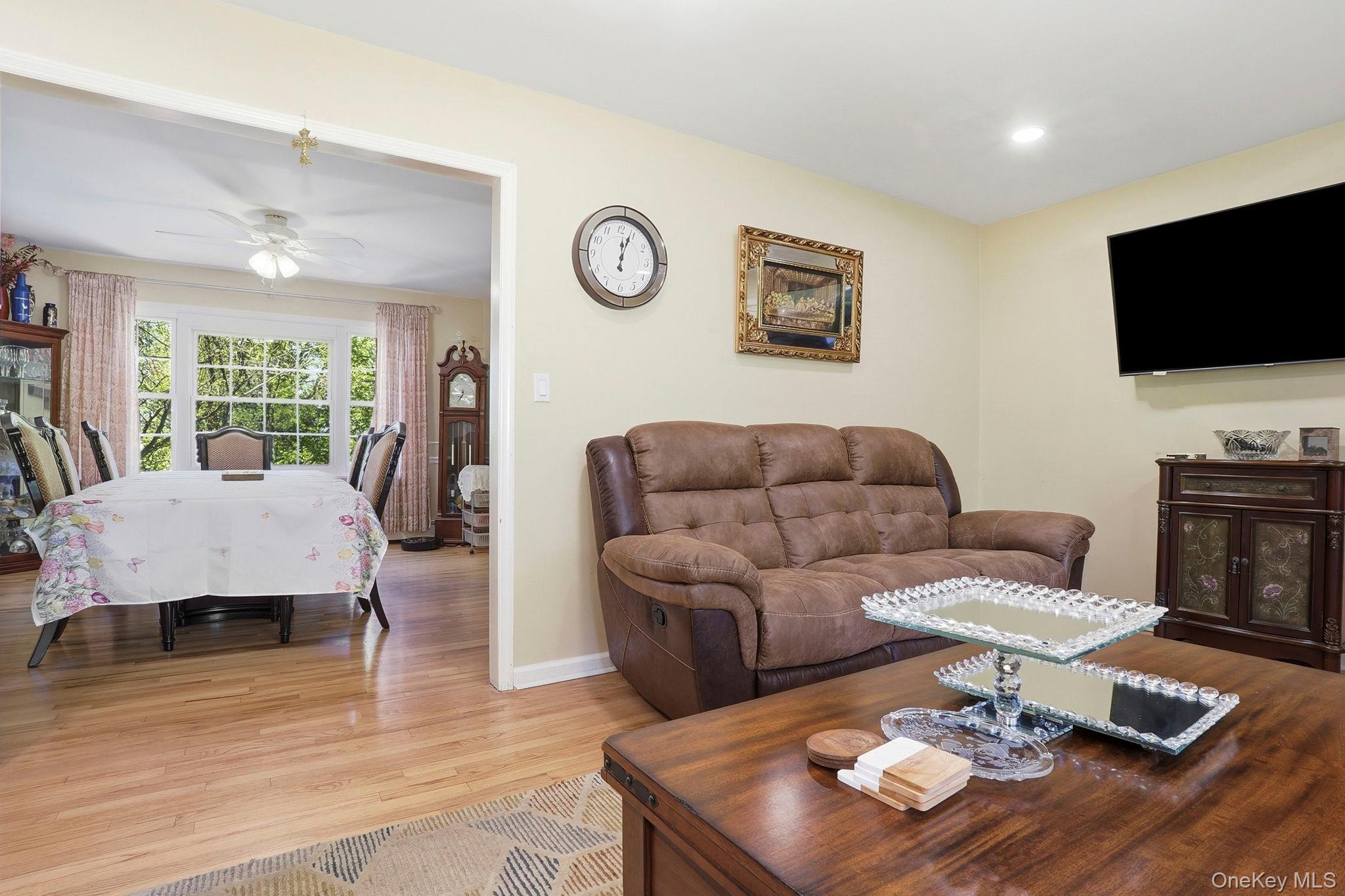 Single Family Hillview Drive  Dutchess County, NY 12603, MLS-000018-6