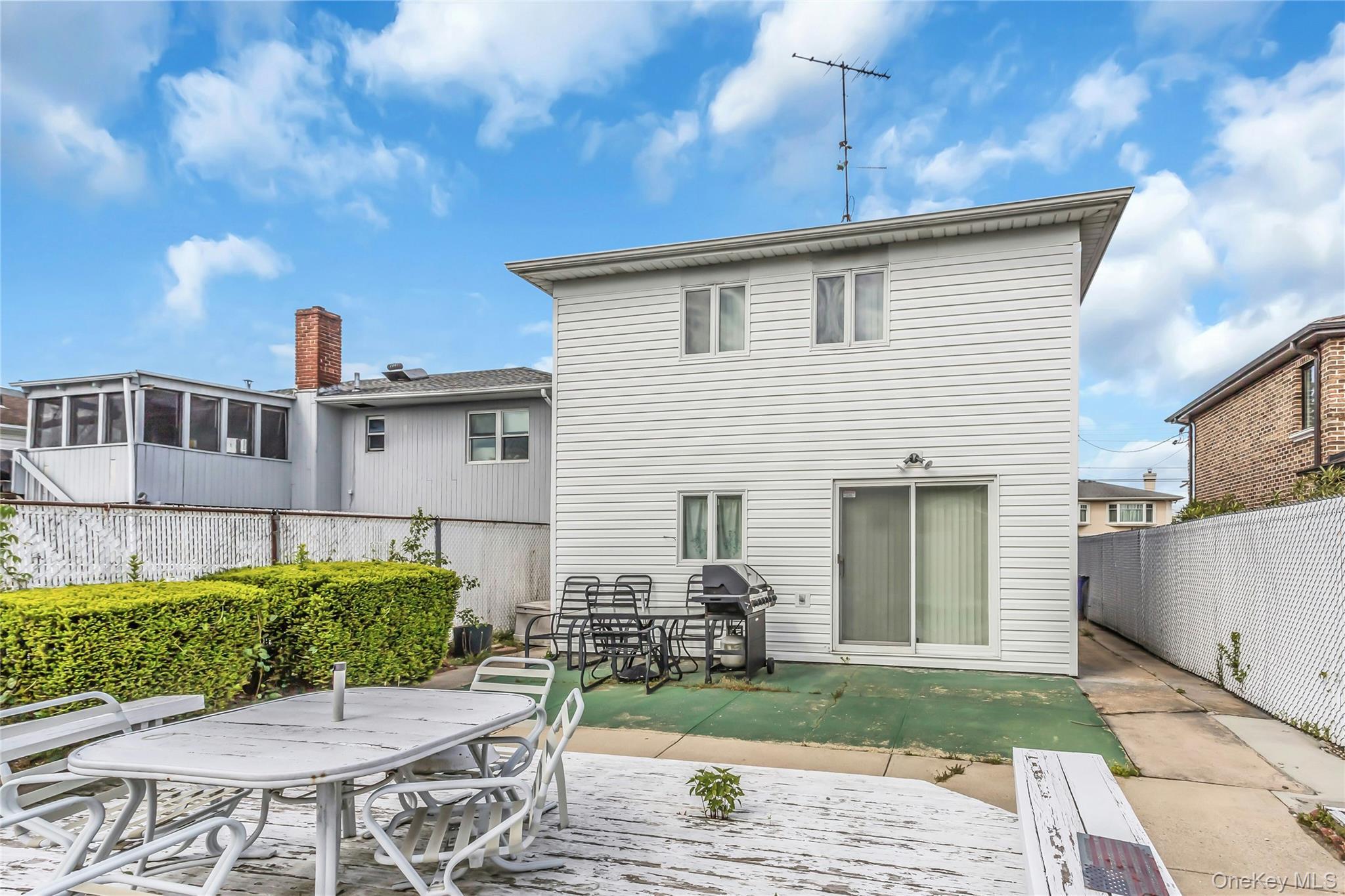 Single Family 91st Queens, NY 11414, MLS-000022-25