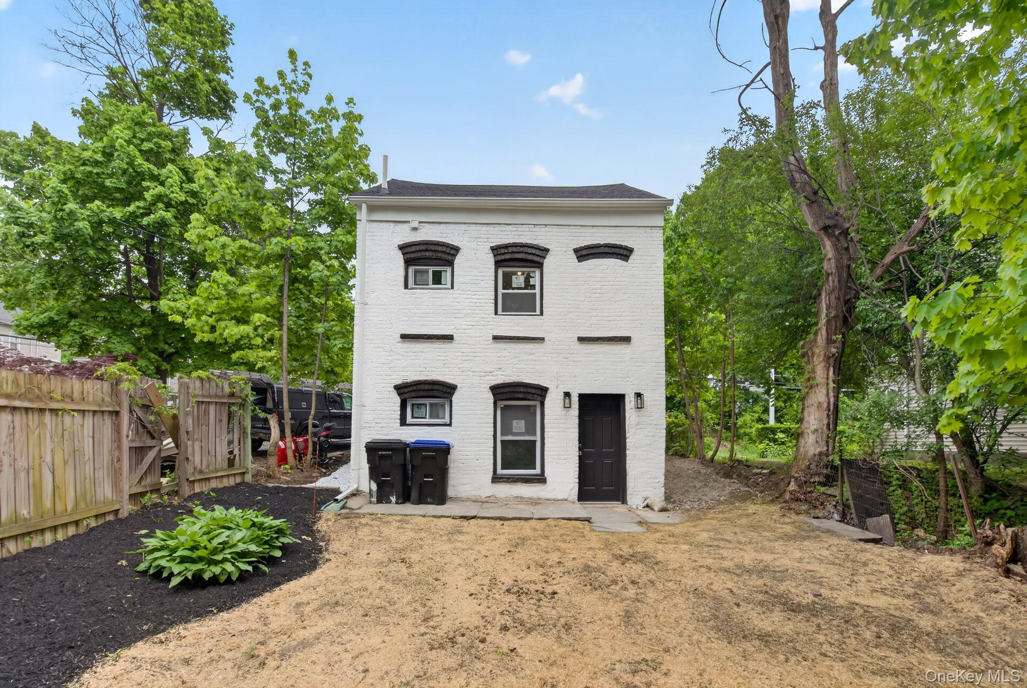 Single Family N Clinton Street Dutchess County, NY 12601, MLS-000024-22