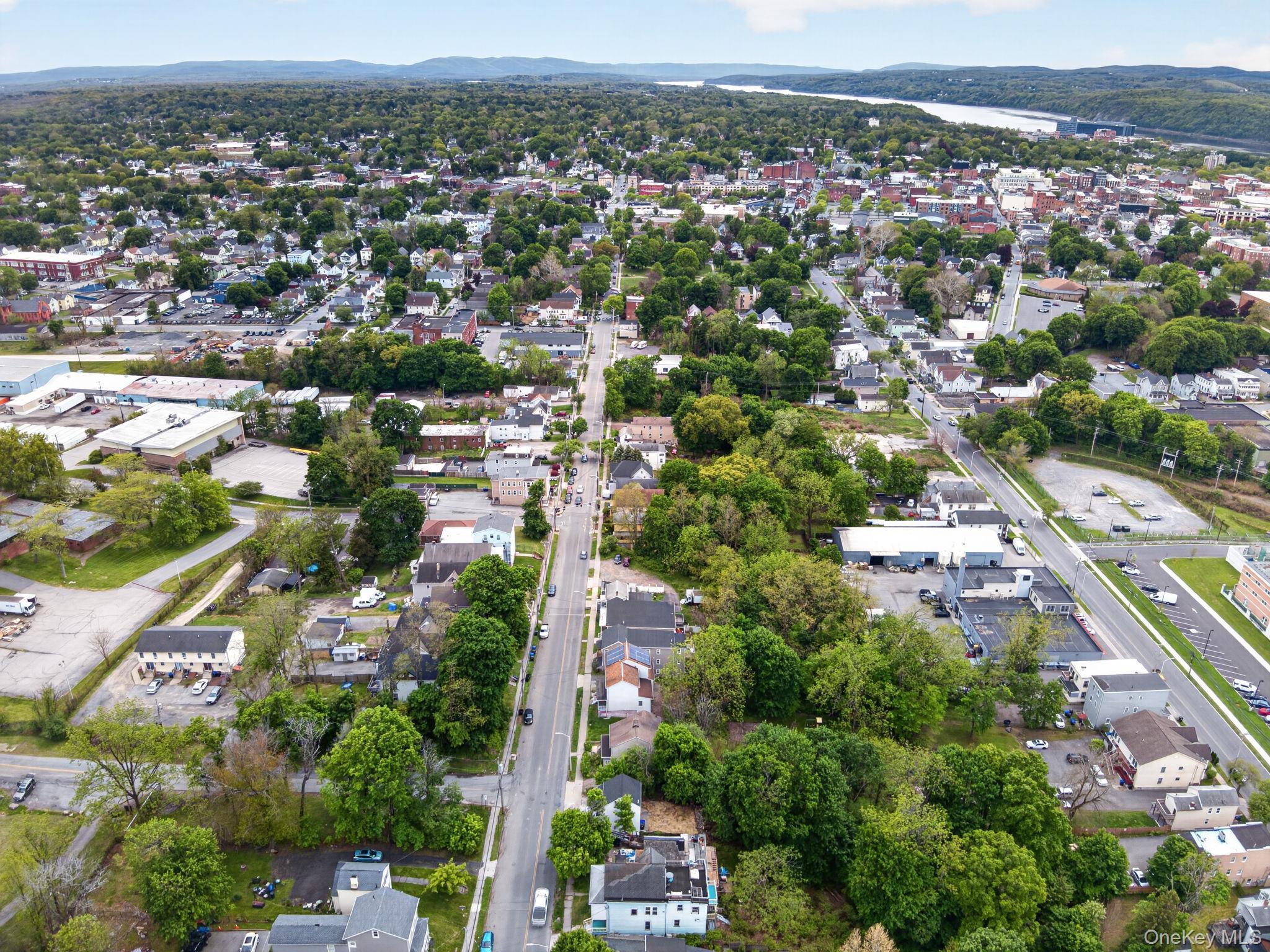 Single Family N Clinton Street Dutchess County, NY 12601, MLS-000024-29