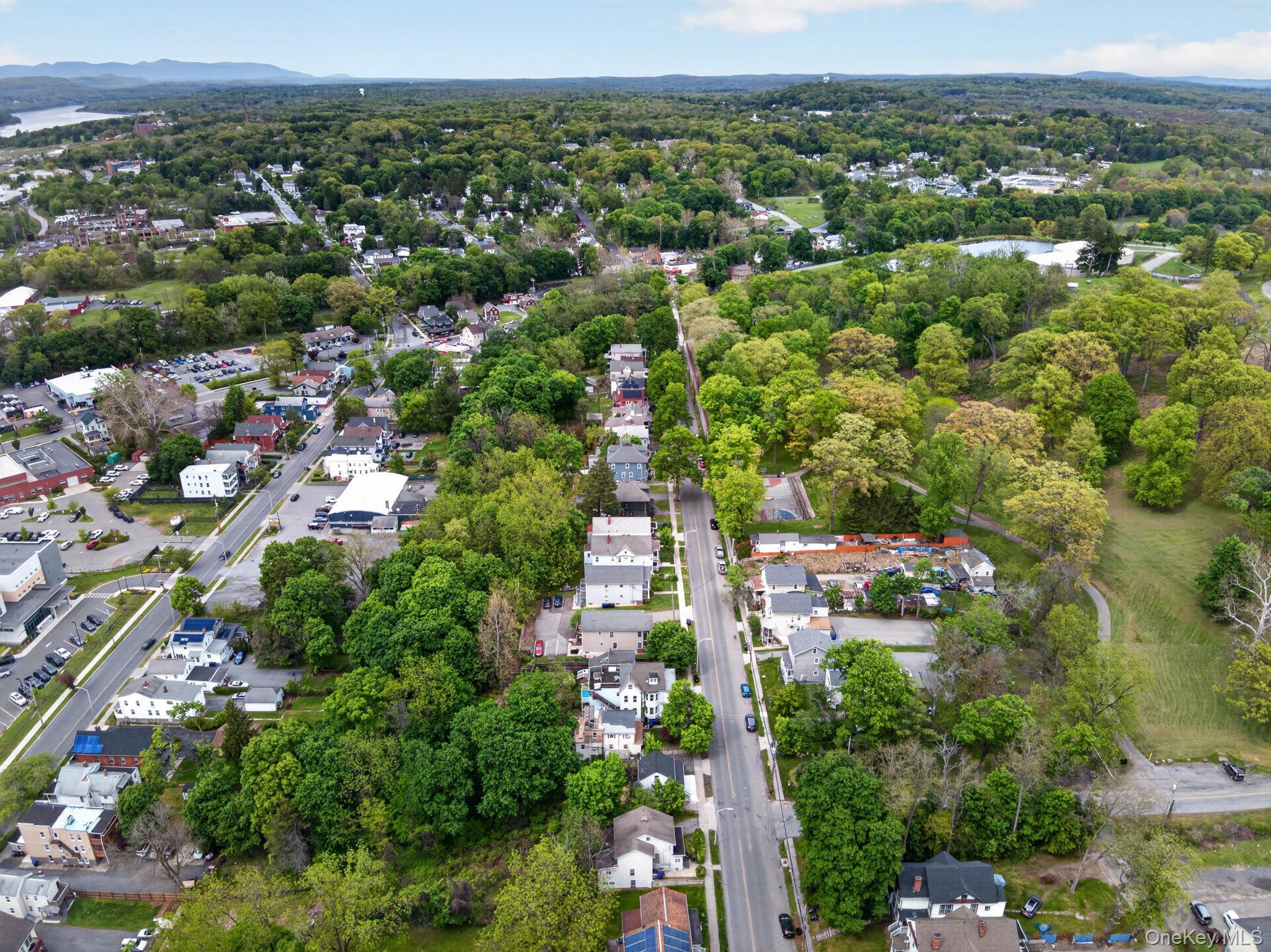 Single Family N Clinton Street Dutchess County, NY 12601, MLS-000024-33