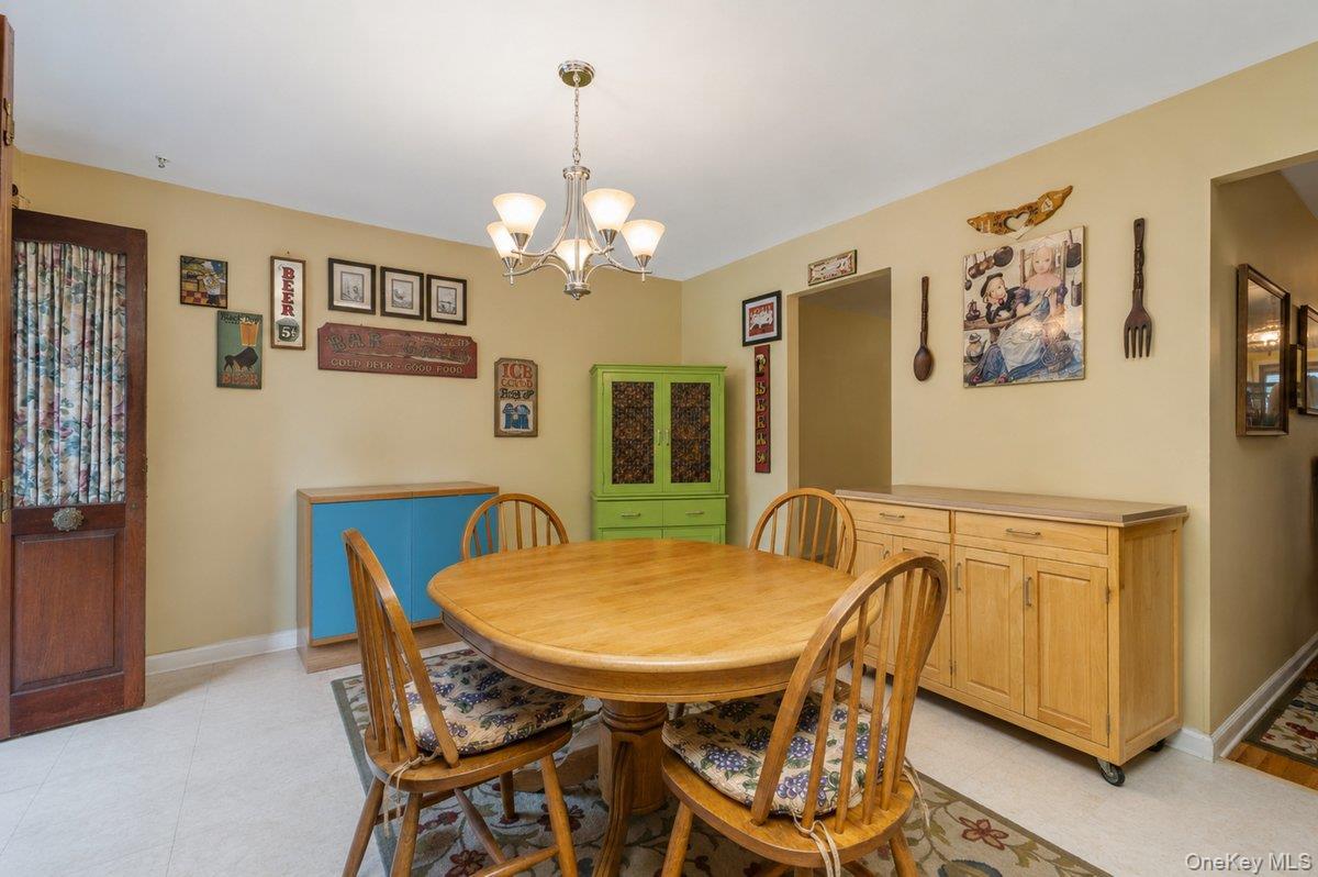 Single Family 65th Queens, NY 11362, MLS-000036-6