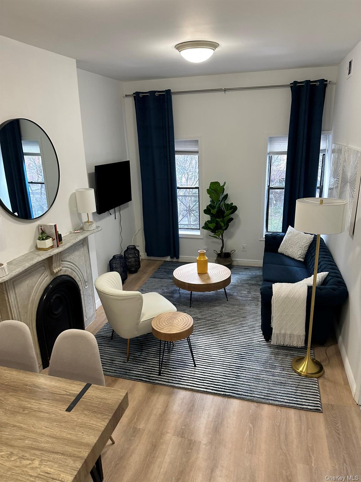 Single Family 2nd Manhattan, NY 10021, MLS-000040-23