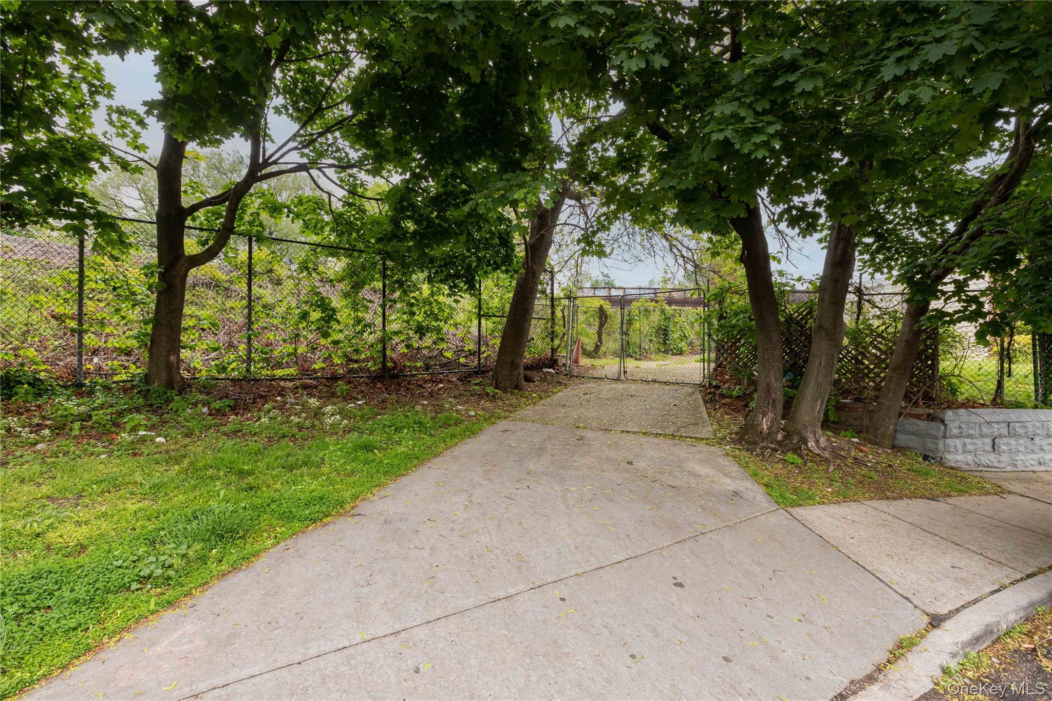 Single Family 74th Queens, NY 11373, MLS-000045-22