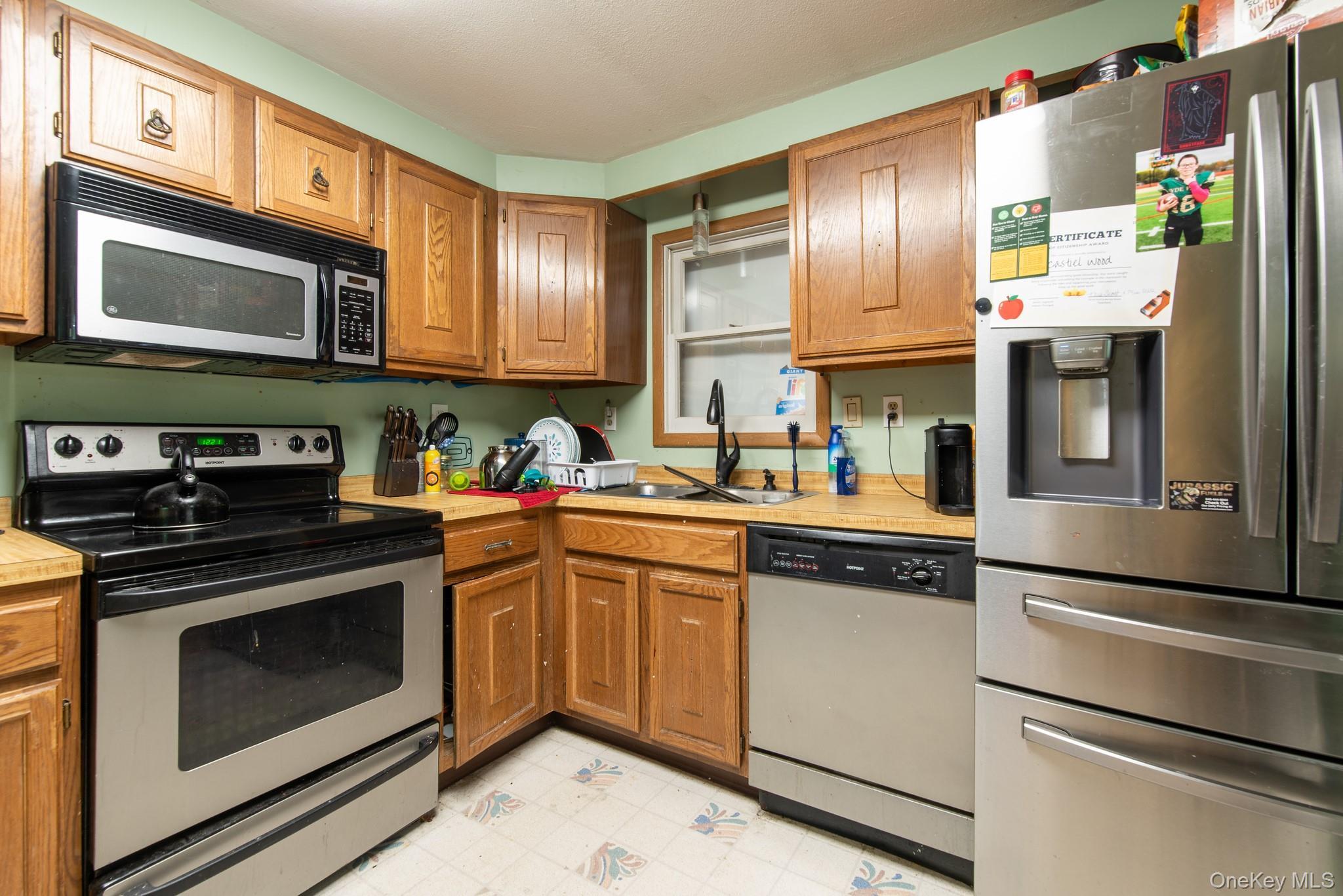 Single Family Mahar  Dutchess County, NY 12601, MLS-000057-5