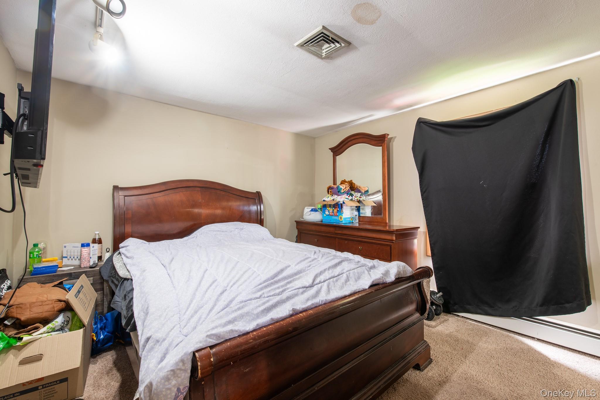 Single Family Mahar  Dutchess County, NY 12601, MLS-000057-8