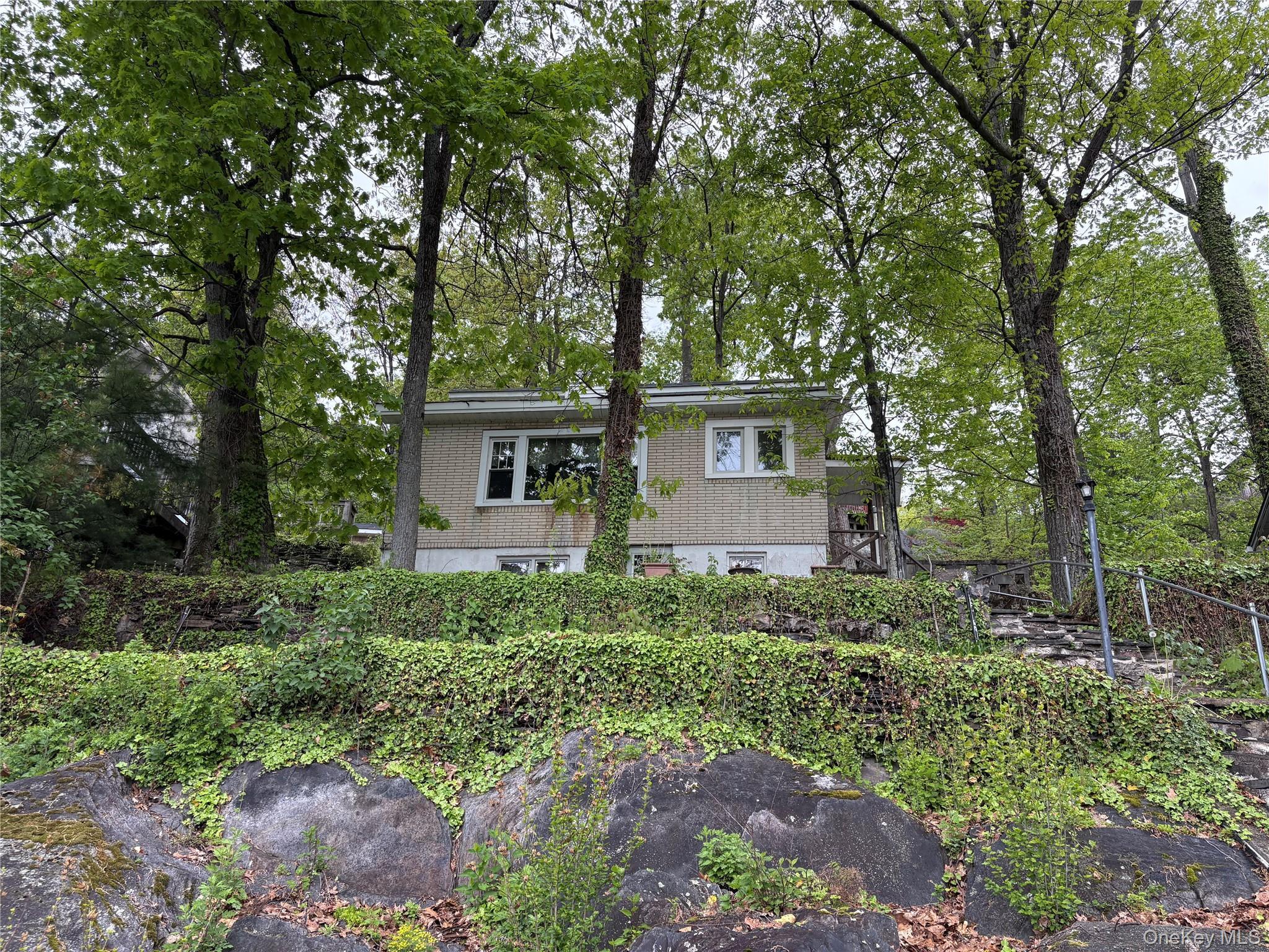 Single Family Rocky Trail Orange County, NY 10925, MLS-000074-2