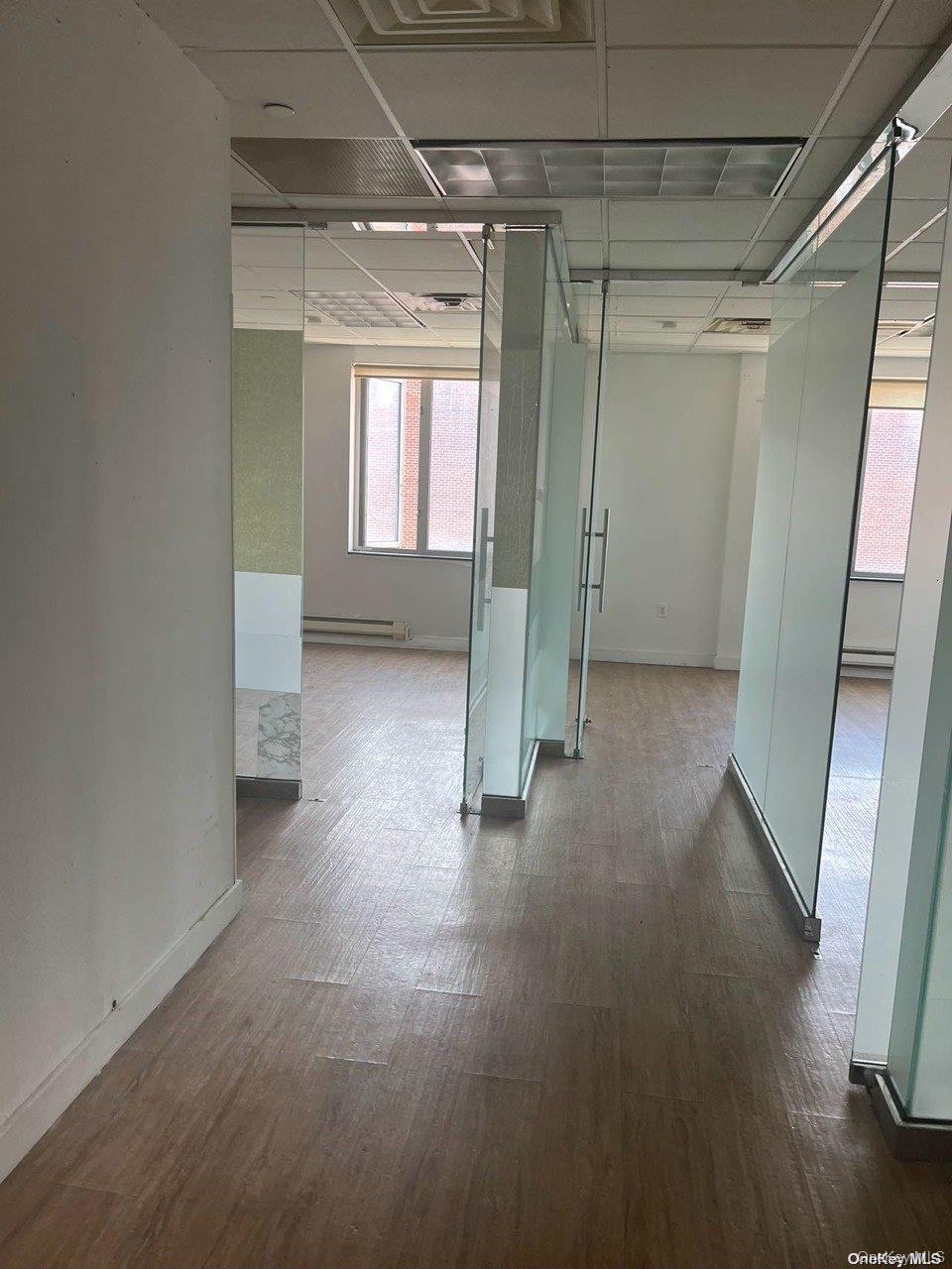 Commercial Lease 41st  Queens, NY 11355, MLS-000076-3