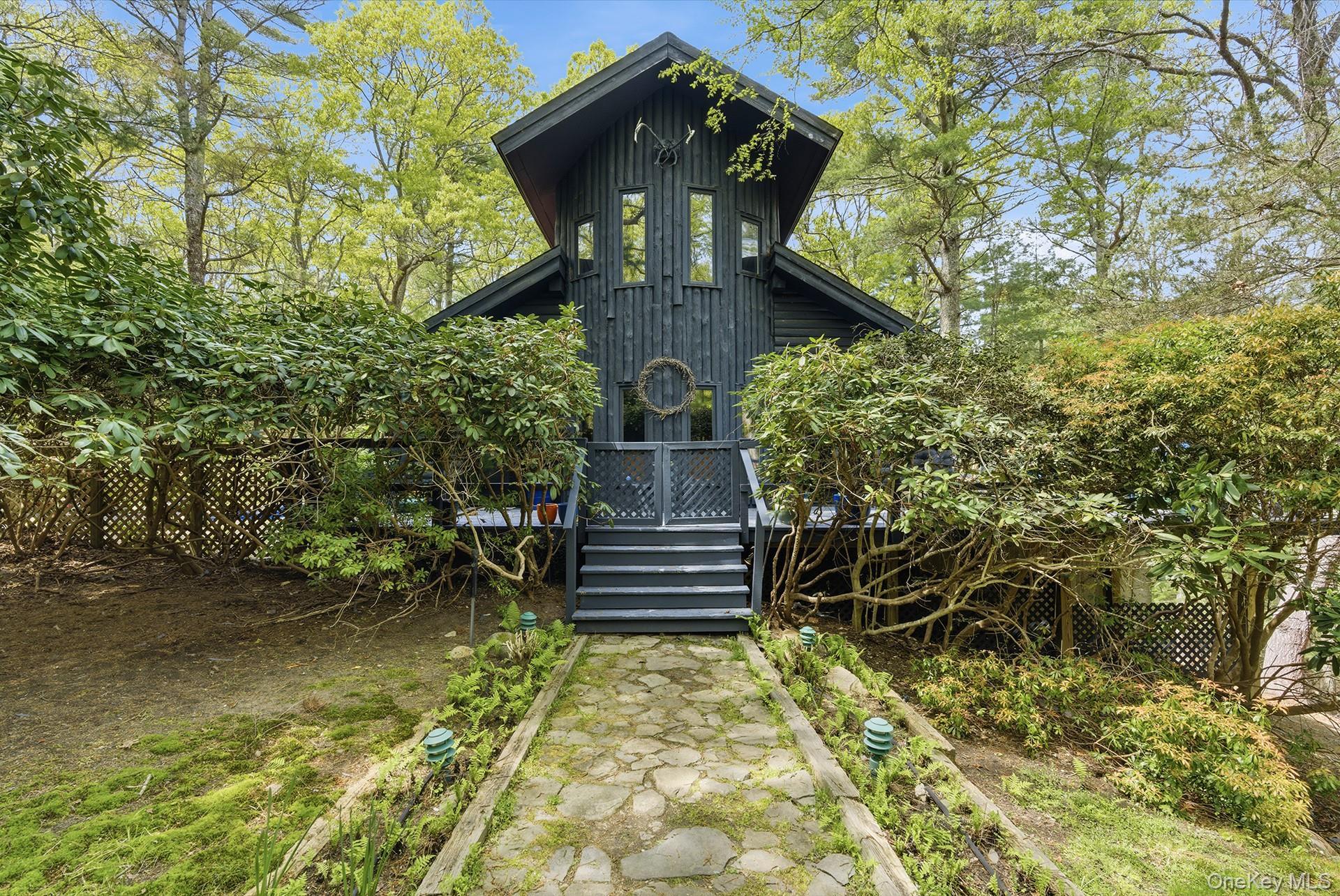 Single Family Bull Path  Suffolk County, NY 11937, MLS-000080-23