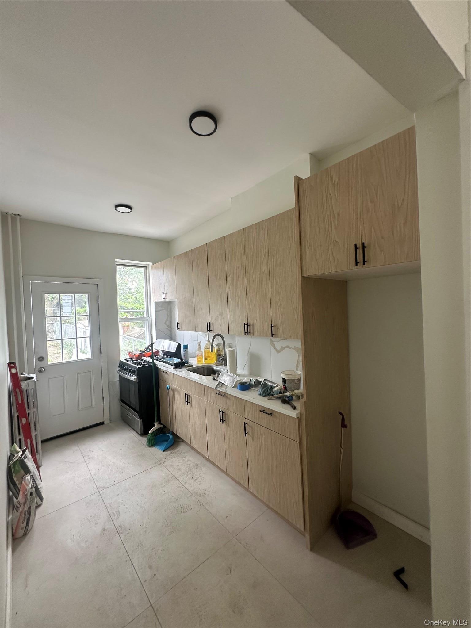 Single Family Atlantic Brooklyn, NY 11208, MLS-000086-6