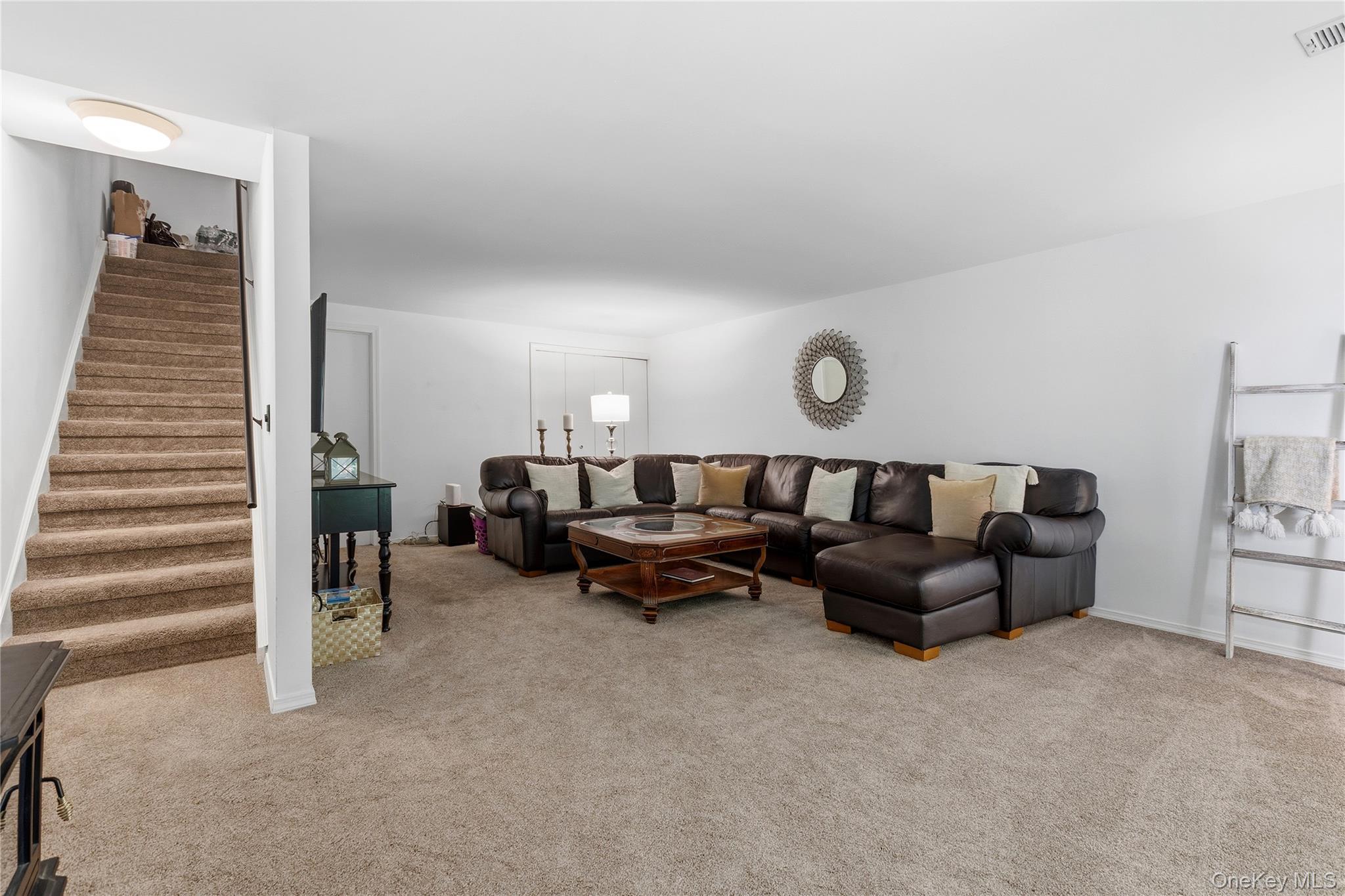 Single Family Twin Brook Court Putnam County, NY 10512, MLS-000136-21