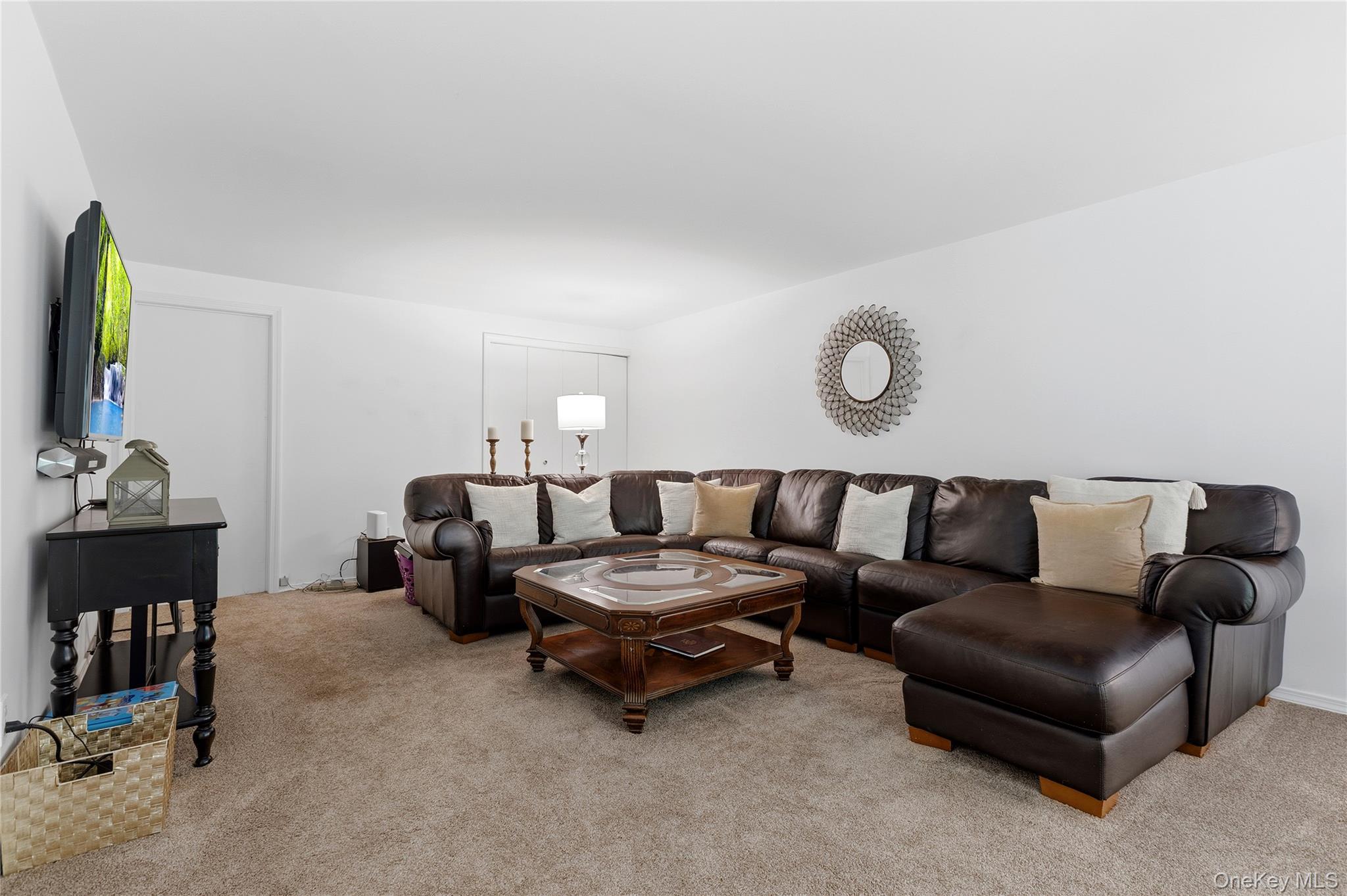 Single Family Twin Brook Court Putnam County, NY 10512, MLS-000136-23