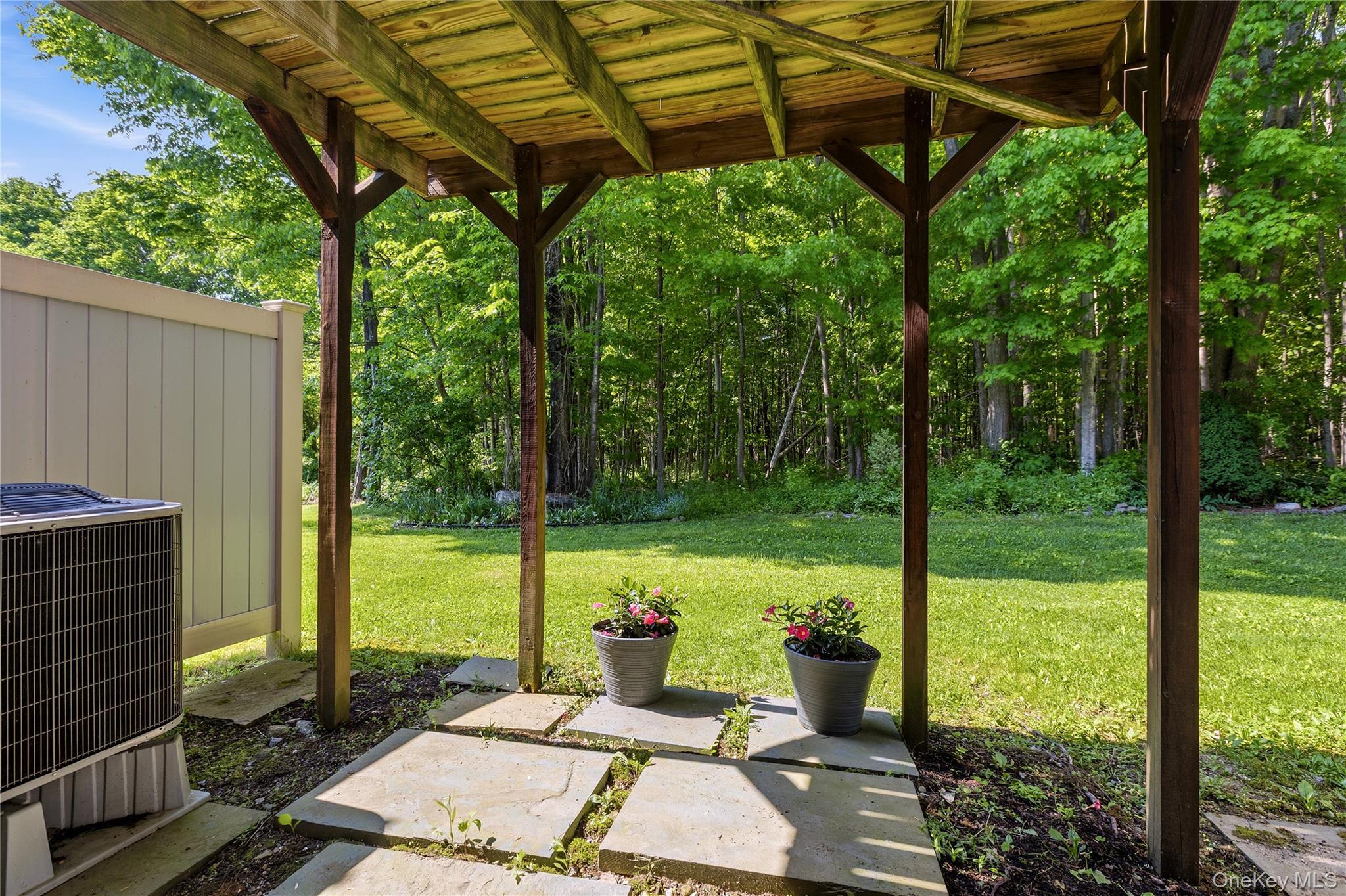Single Family Twin Brook Court Putnam County, NY 10512, MLS-000136-26