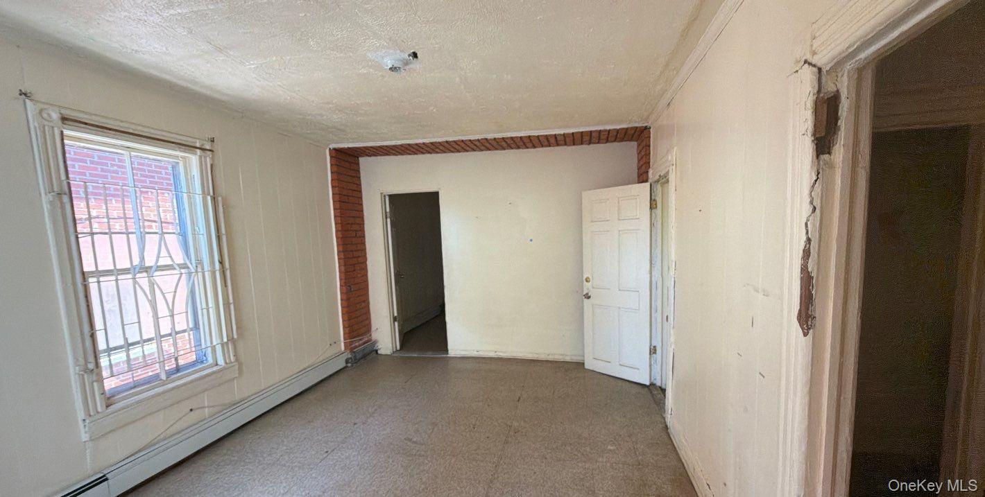 Single Family Jackie Robinson Brooklyn, NY 11207, MLS-000164-3