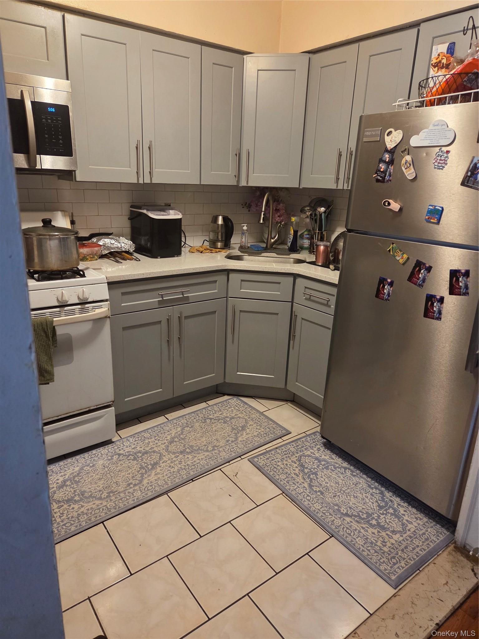 Single Family 164th Street Queens, NY 11434, MLS-000167-5
