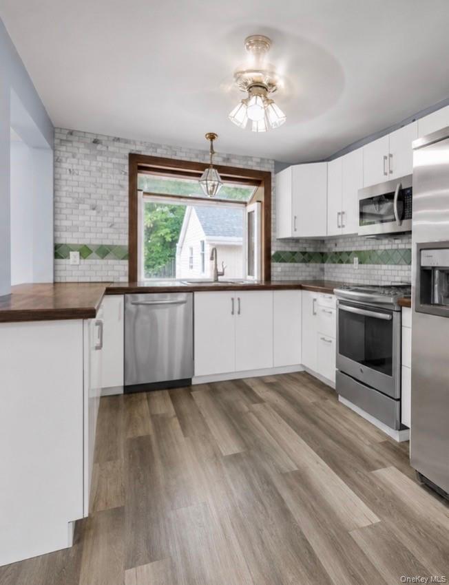 Single Family Union Avenue  Suffolk County, NY 11701, MLS-000173-14