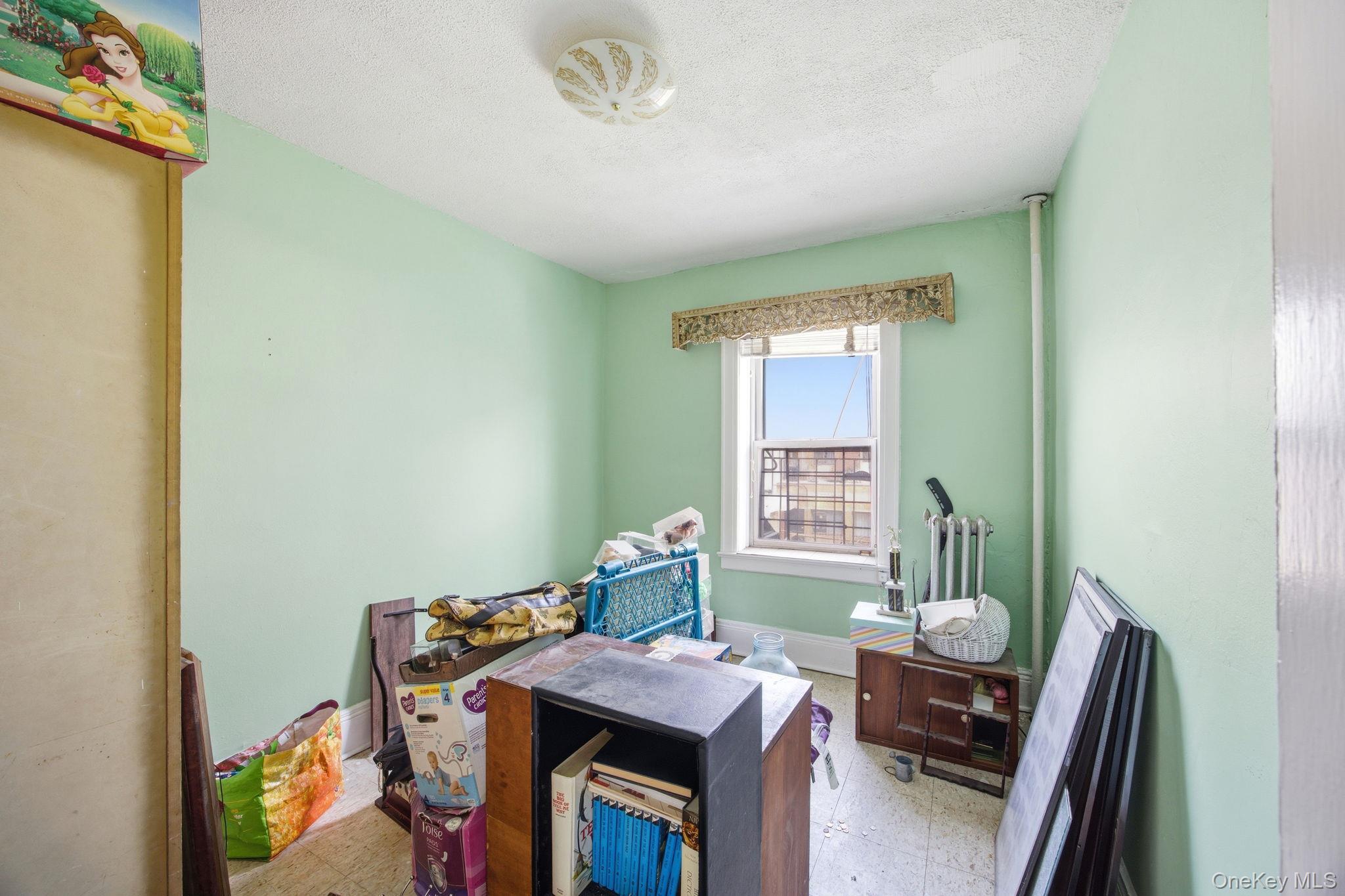 Single Family 33rd Avenue Queens, NY 11106, MLS-1000194-13