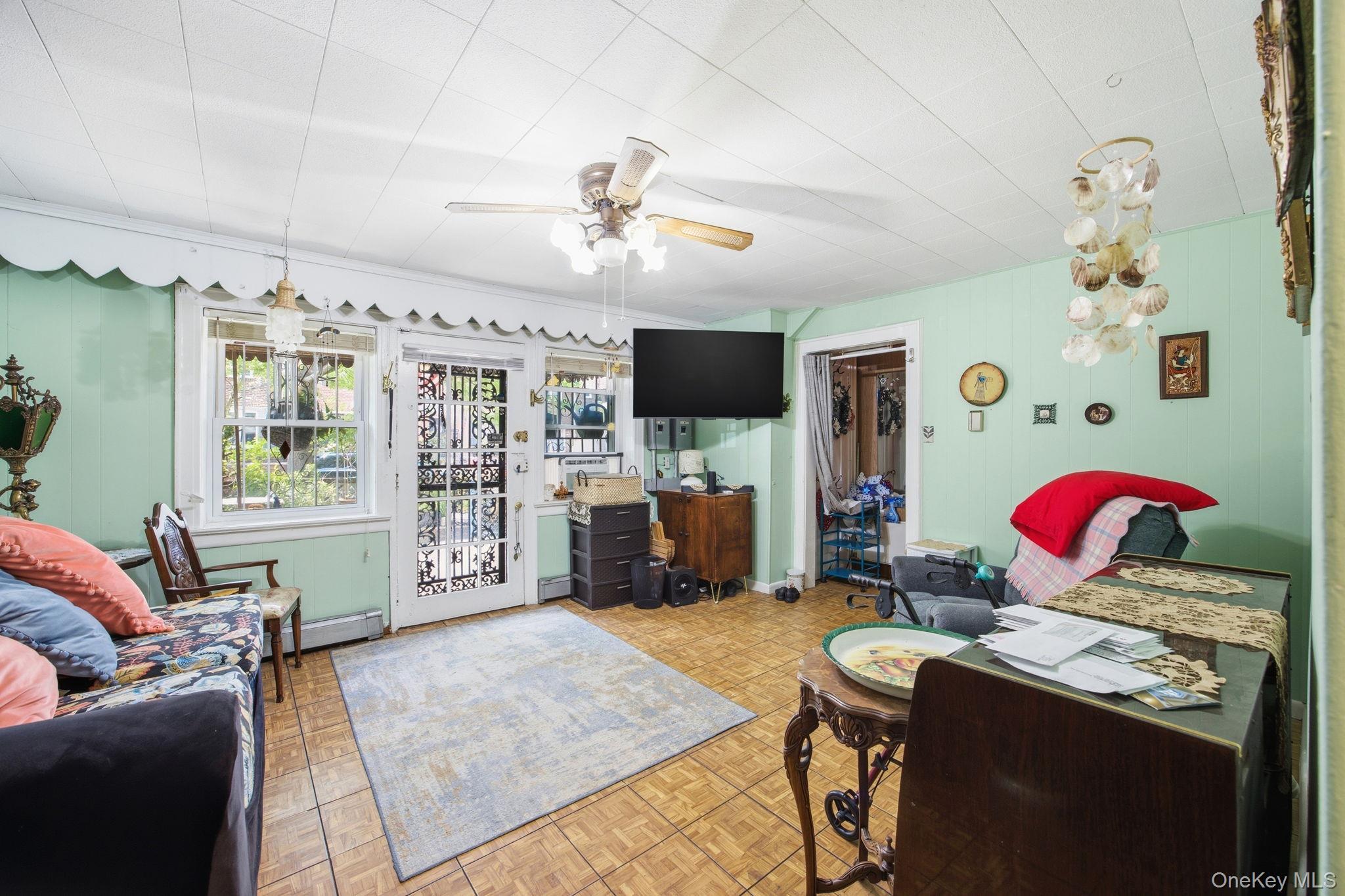 Single Family 33rd Avenue Queens, NY 11106, MLS-1000194-3