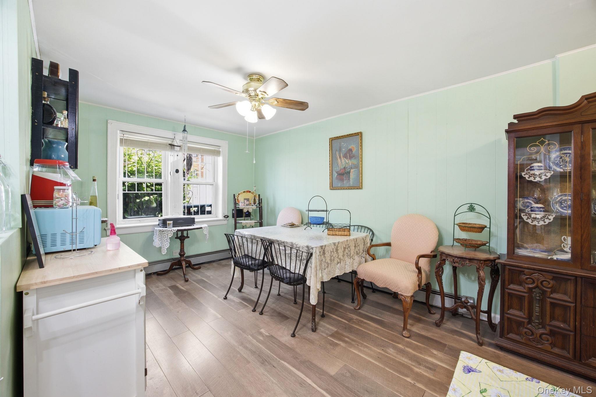 Single Family 33rd Avenue Queens, NY 11106, MLS-1000194-8