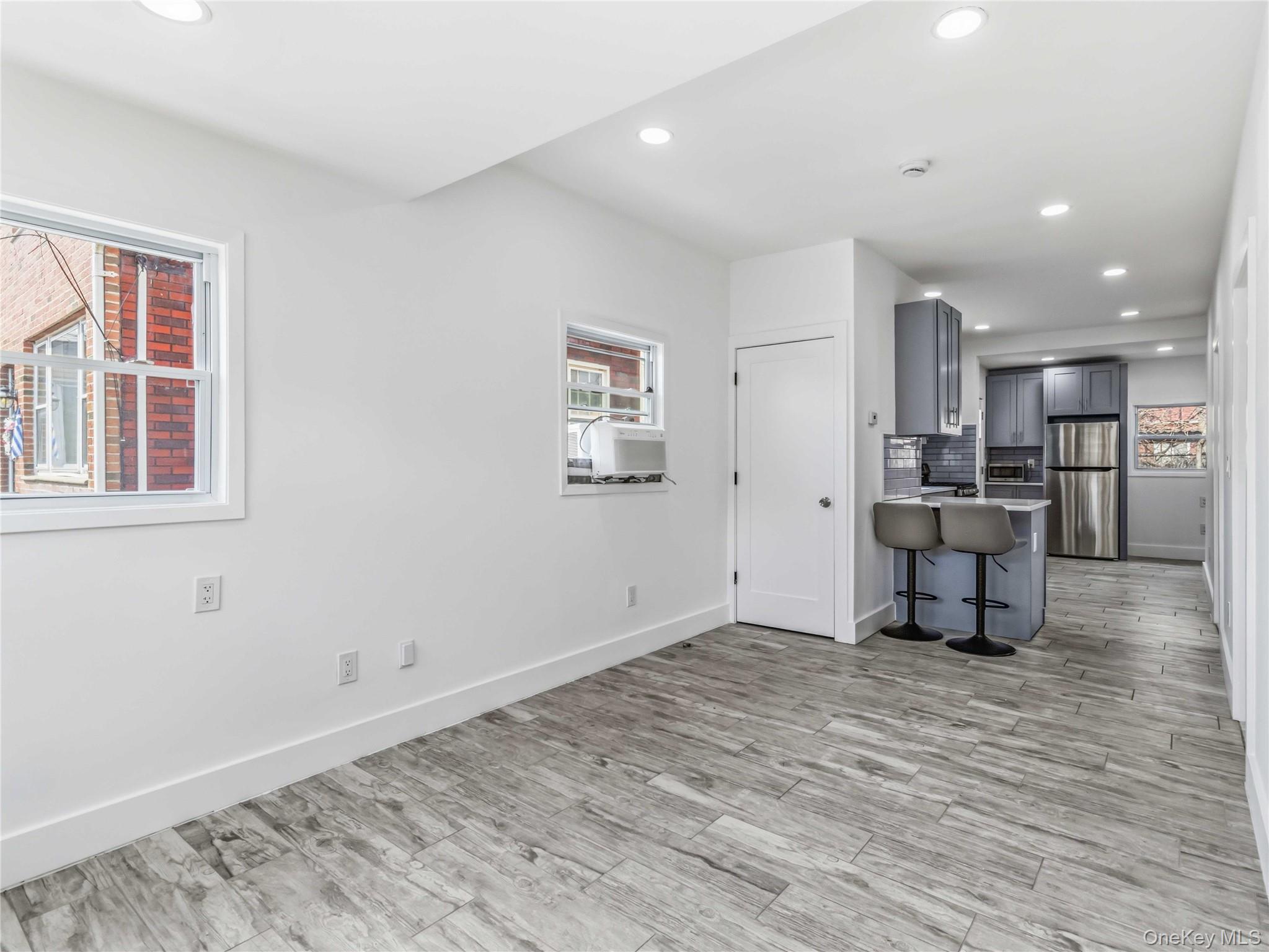 Single Family 48th Queens, NY 11105, MLS-1000215-14