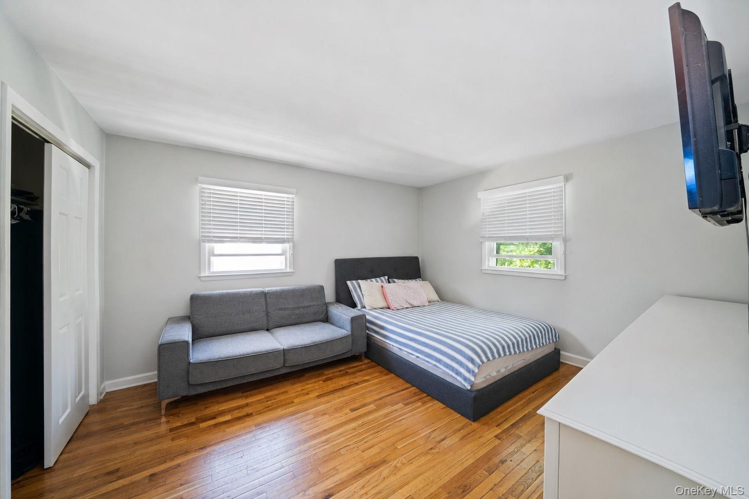 Single Family Crooked Hill Road Suffolk County, NY 11743, MLS-1000232-15