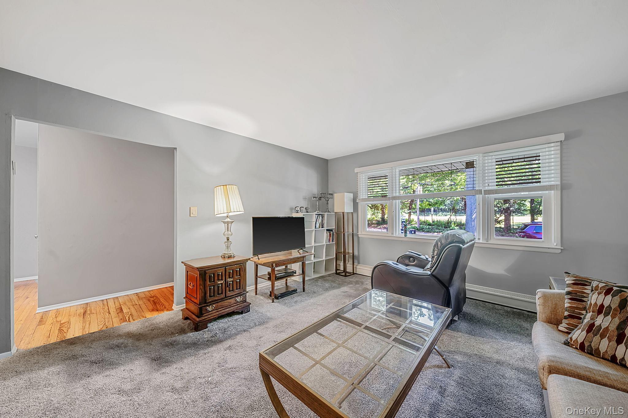 Single Family Crooked Hill Road Suffolk County, NY 11743, MLS-1000232-16