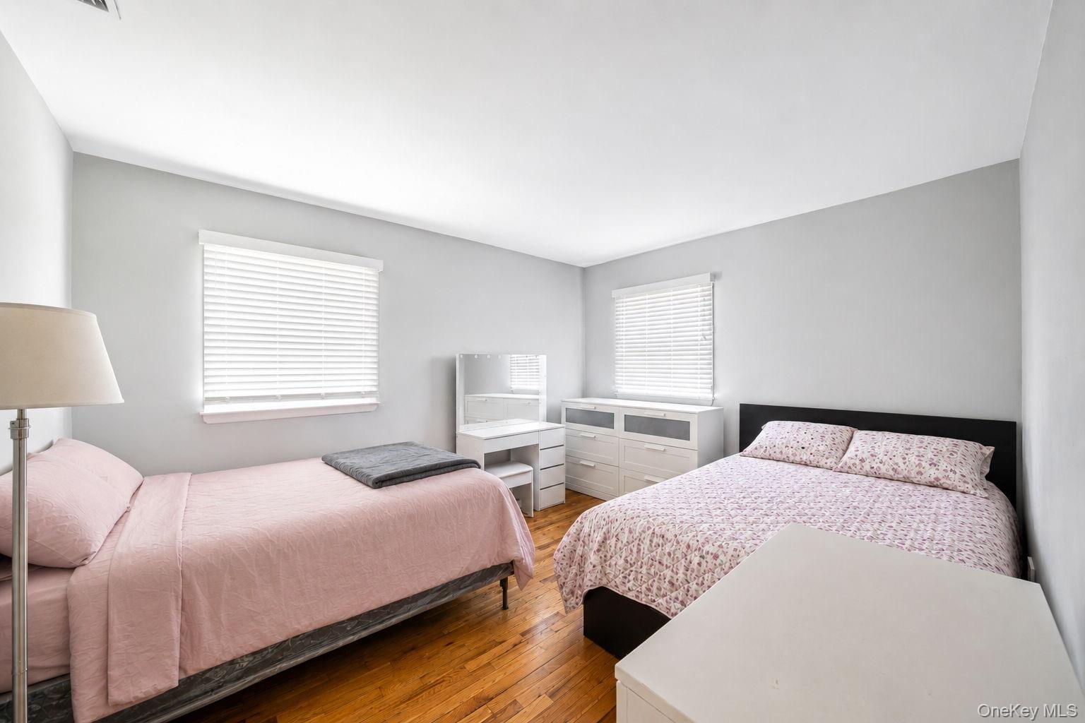 Single Family Crooked Hill Road Suffolk County, NY 11743, MLS-1000232-17
