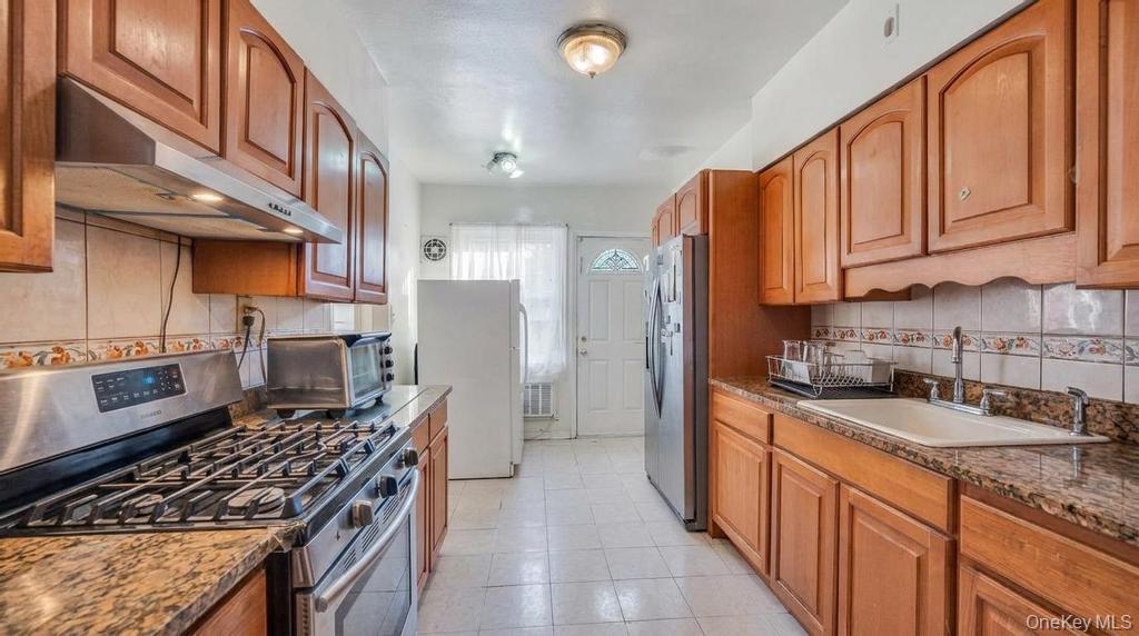 Single Family 84th  Brooklyn, NY 11236, MLS-1000270-11
