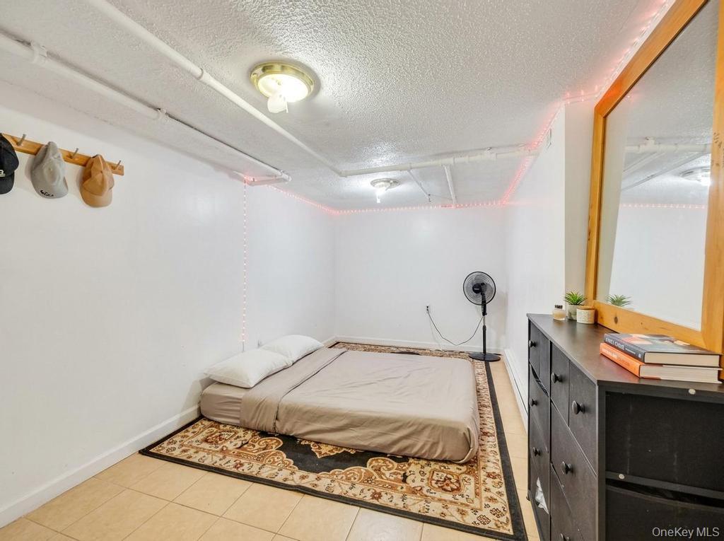 Single Family 84th  Brooklyn, NY 11236, MLS-1000270-24
