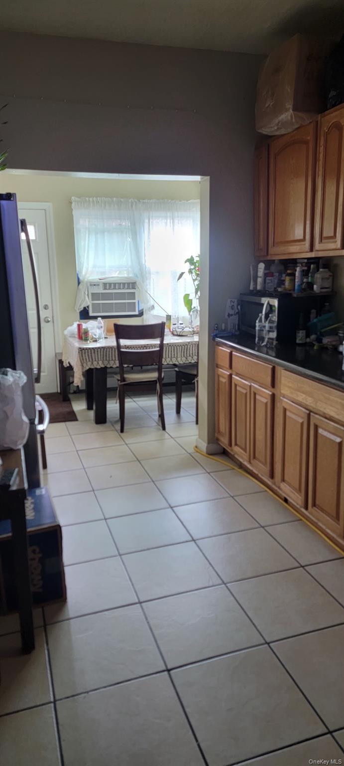 Single Family Saint Peters  Bronx, NY 10461, MLS-1000291-12