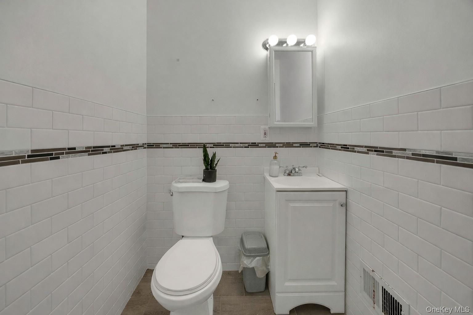Condo Union Bronx, NY 10459, MLS-1000322-12