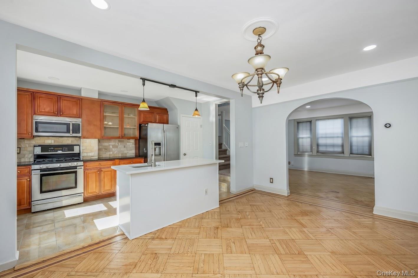 Single Family 198th  Queens, NY 11412, MLS-1000355-4