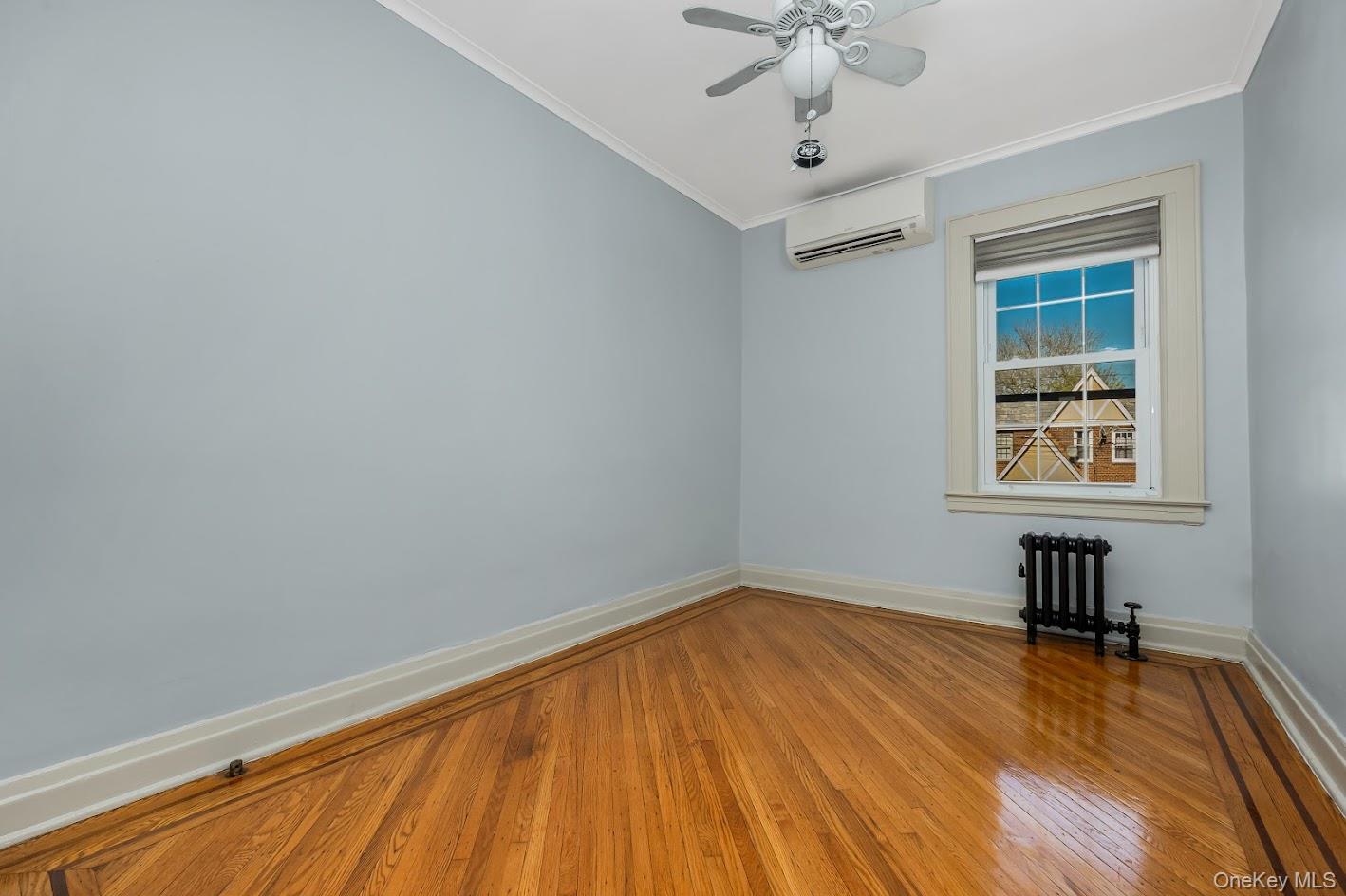 Single Family 198th  Queens, NY 11412, MLS-1000355-9