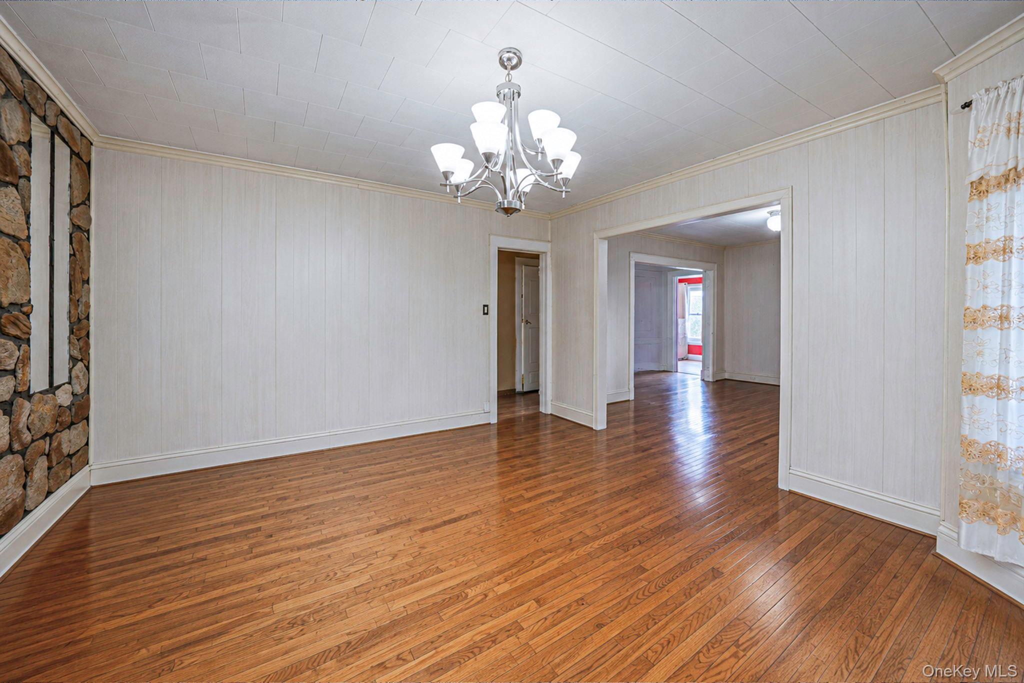 Single Family 139th Queens, NY 11413, MLS-1000381-17