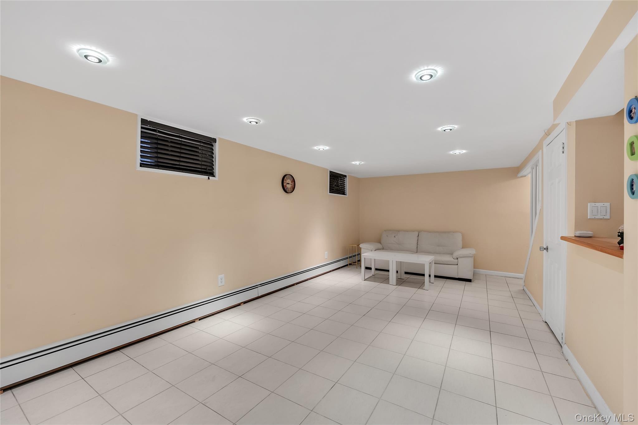 Single Family 150th Street Queens, NY 11357, MLS-1000391-15