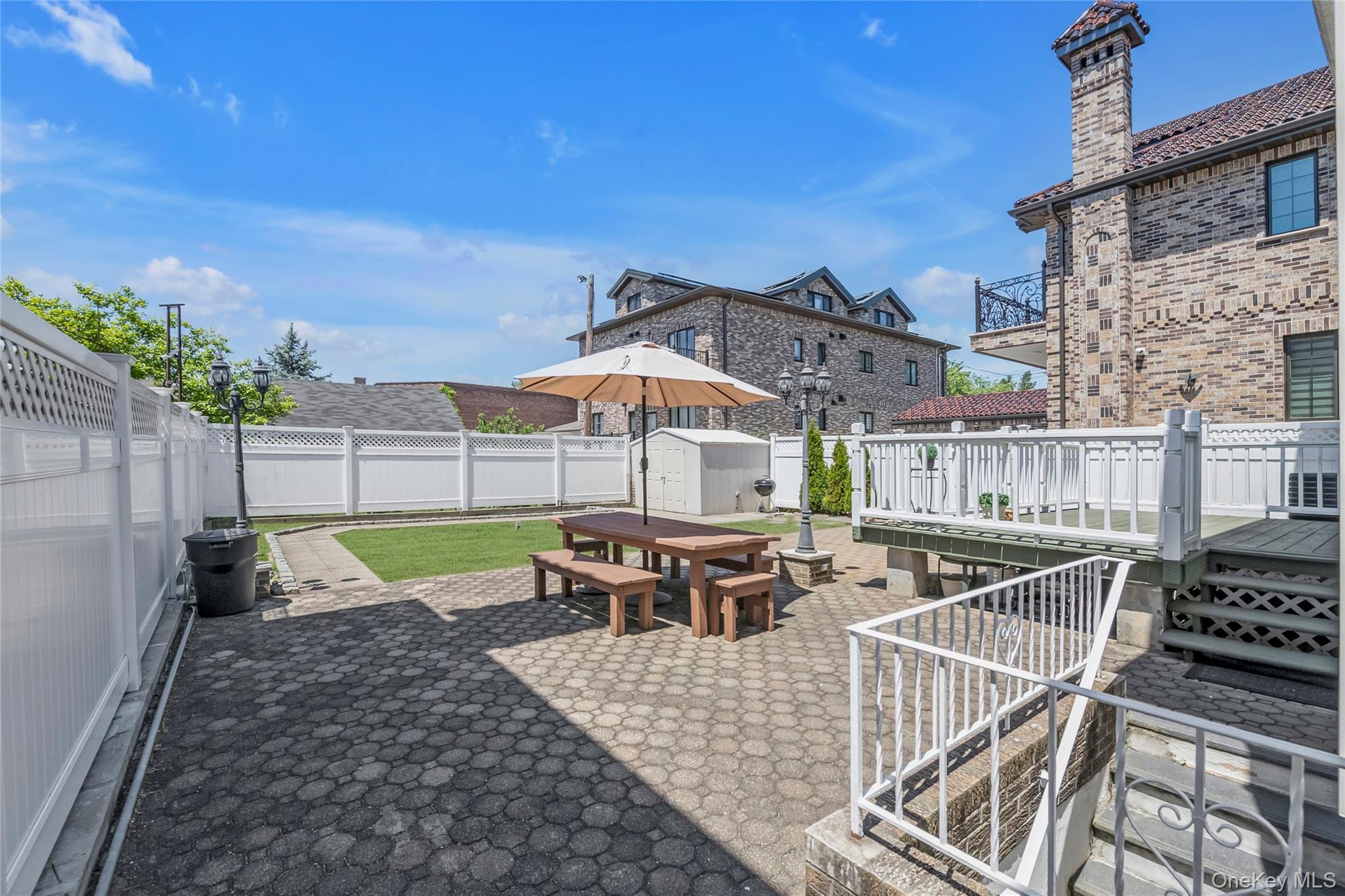 Single Family 150th Street Queens, NY 11357, MLS-1000391-21