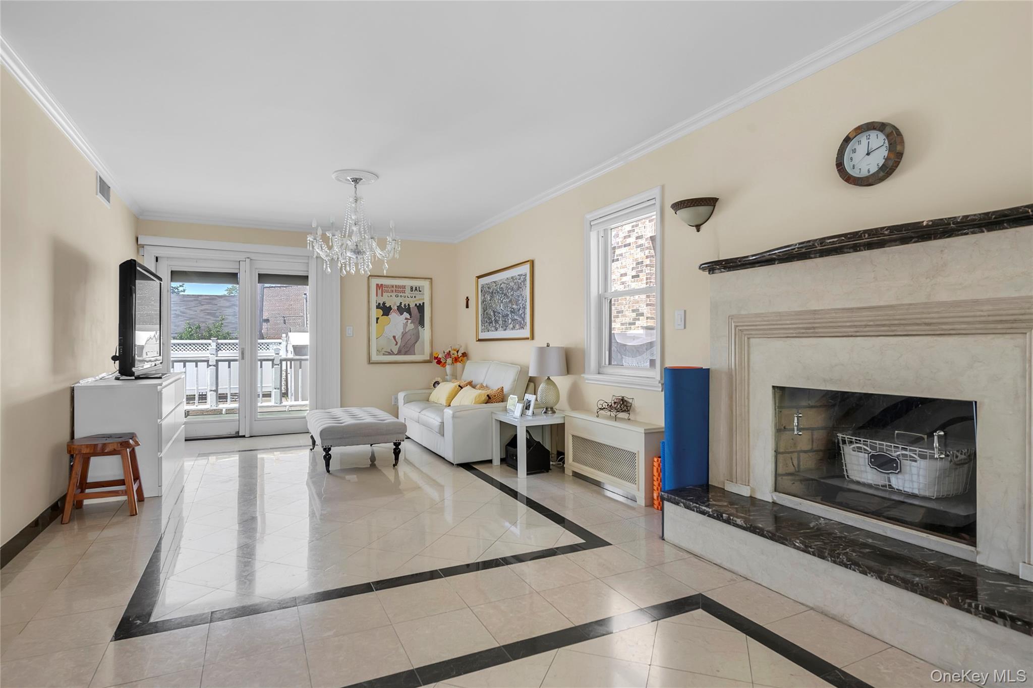 Single Family 150th Street Queens, NY 11357, MLS-1000391-5