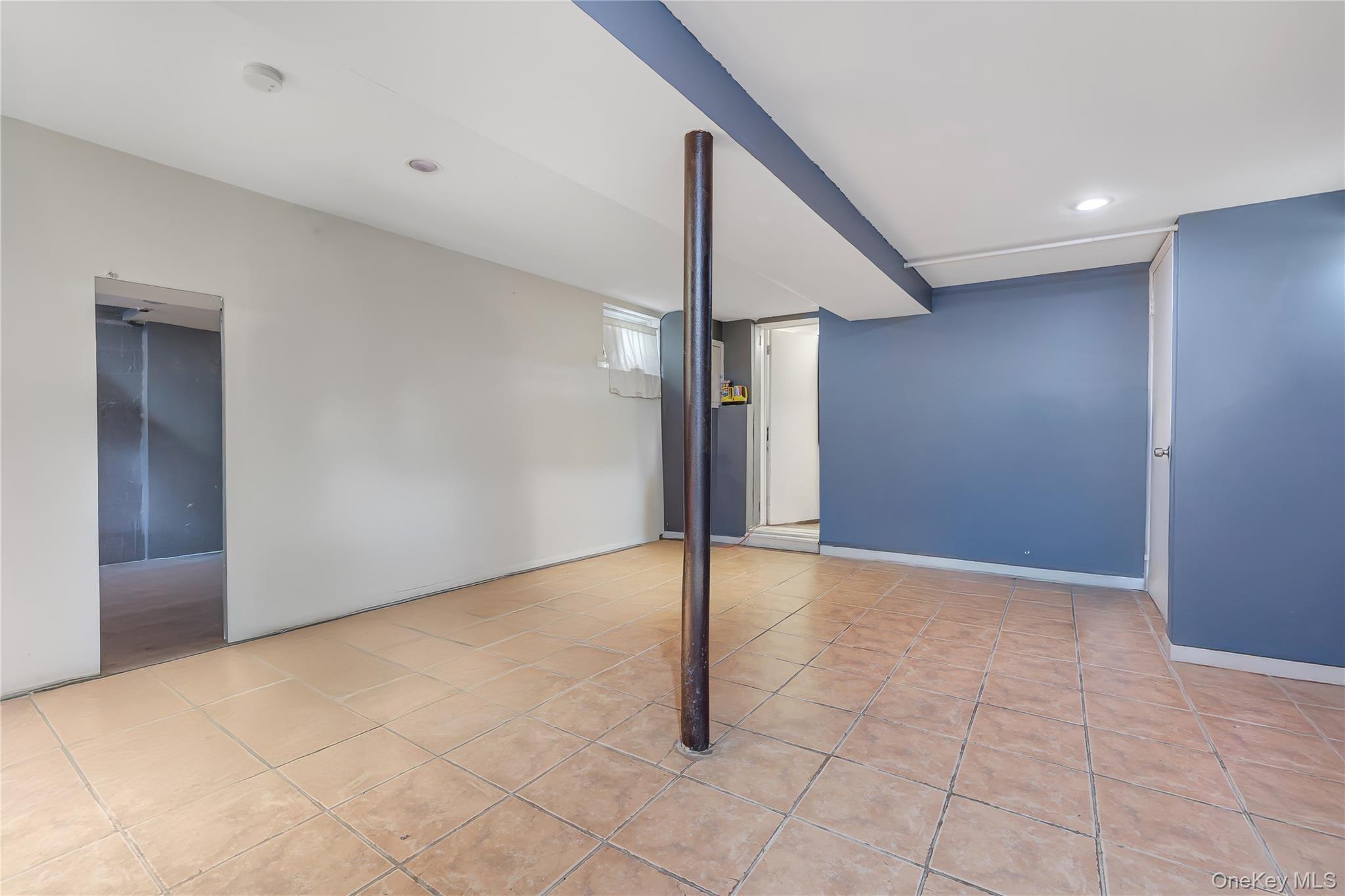 Single Family 106th Avenue Queens, NY 11429, MLS-1000397-11