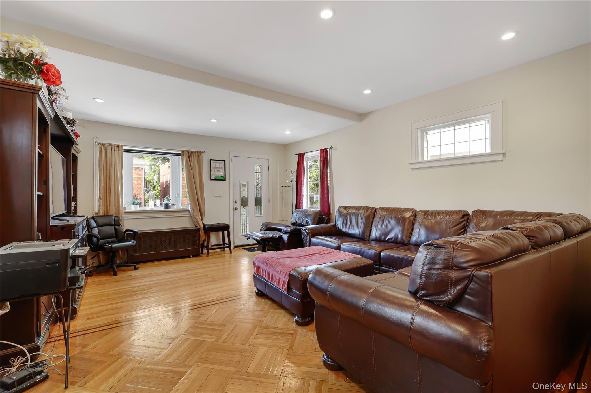 Single Family 106th Avenue Queens, NY 11429, MLS-1000397-3