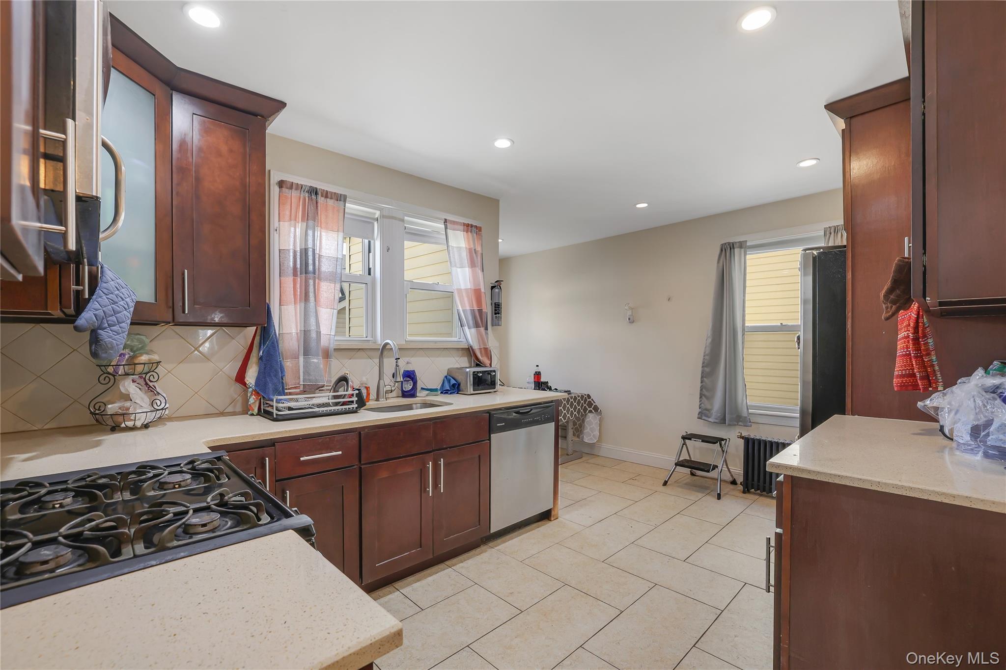 Single Family 106th Avenue Queens, NY 11429, MLS-1000397-6
