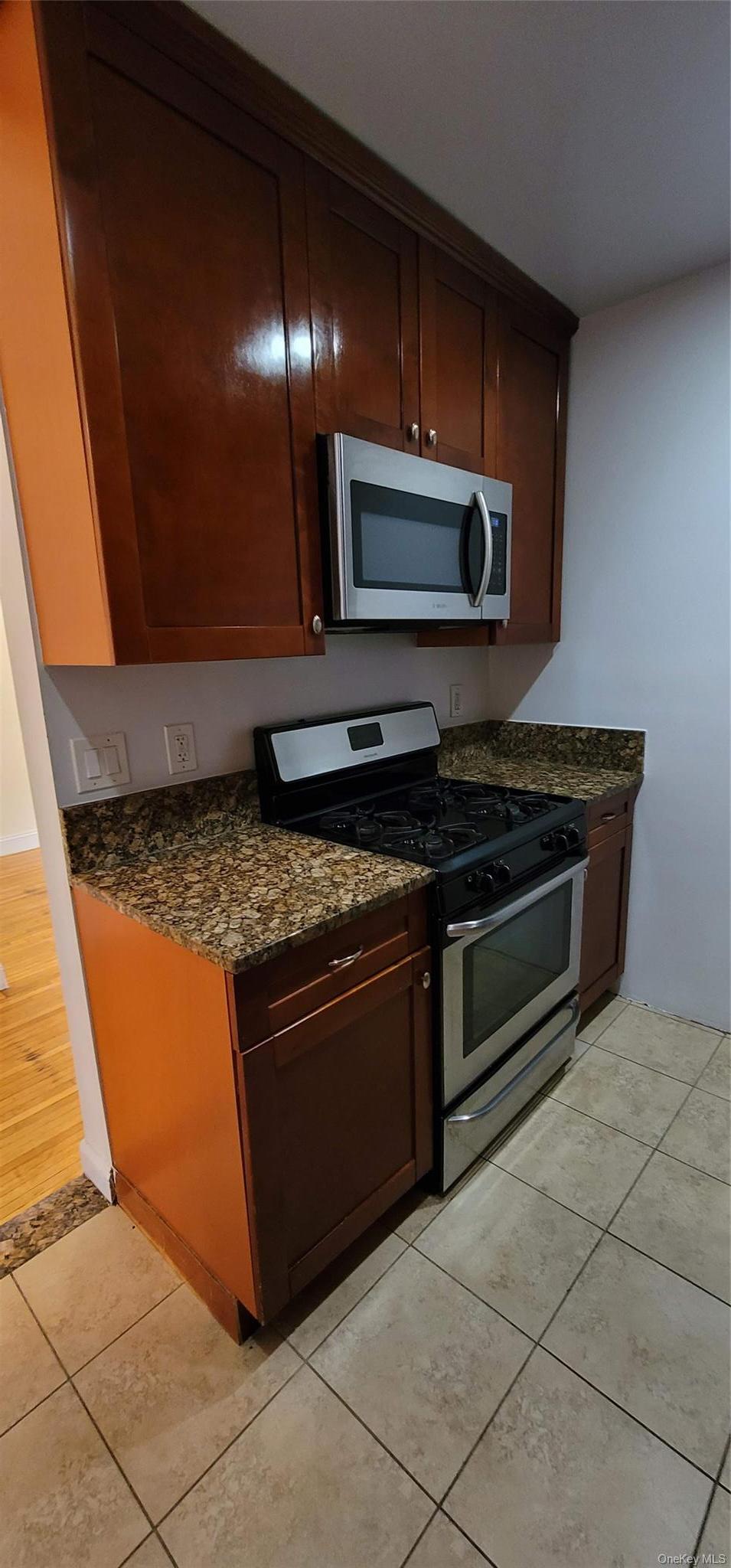 Single Family 62nd Drive  Queens, NY 11374, MLS-1000407-17