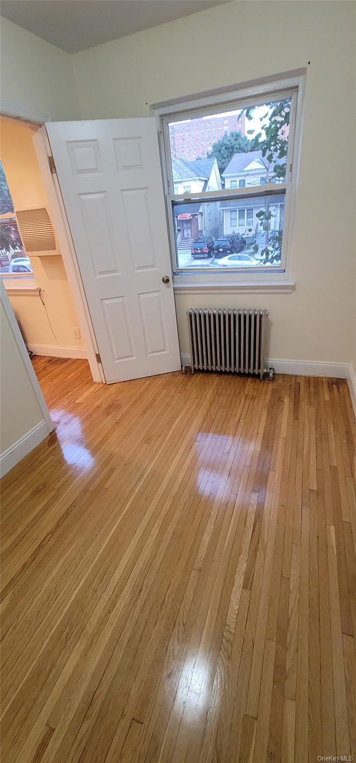 Single Family 62nd Drive  Queens, NY 11374, MLS-1000407-28