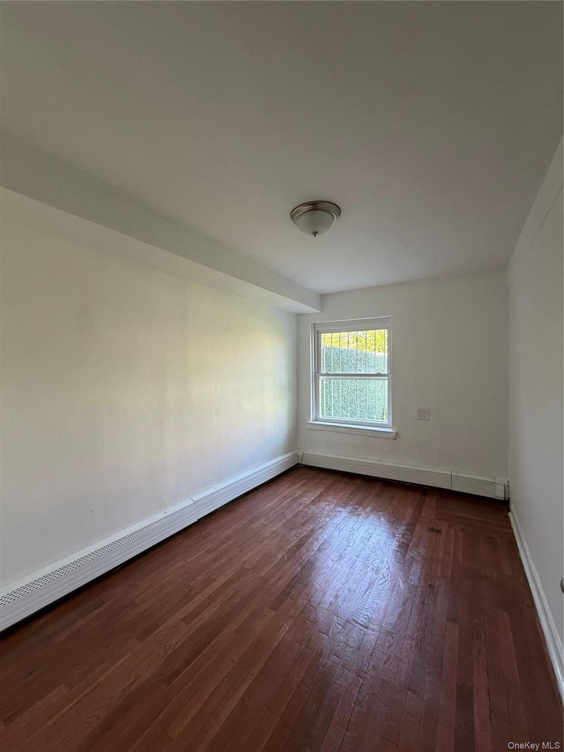 Single Family 62nd Drive  Queens, NY 11374, MLS-1000407-7