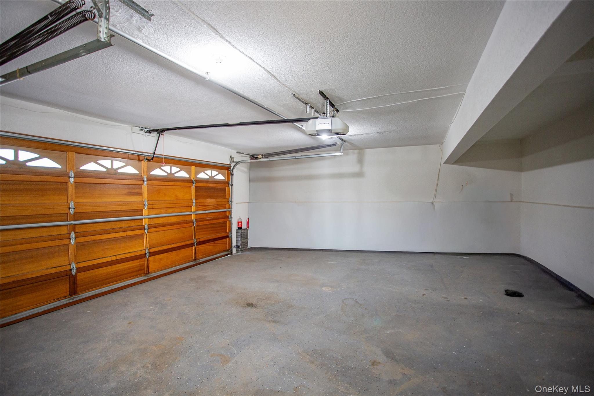 Single Family Westwood Road Nassau County, NY 11598, MLS-1000413-34