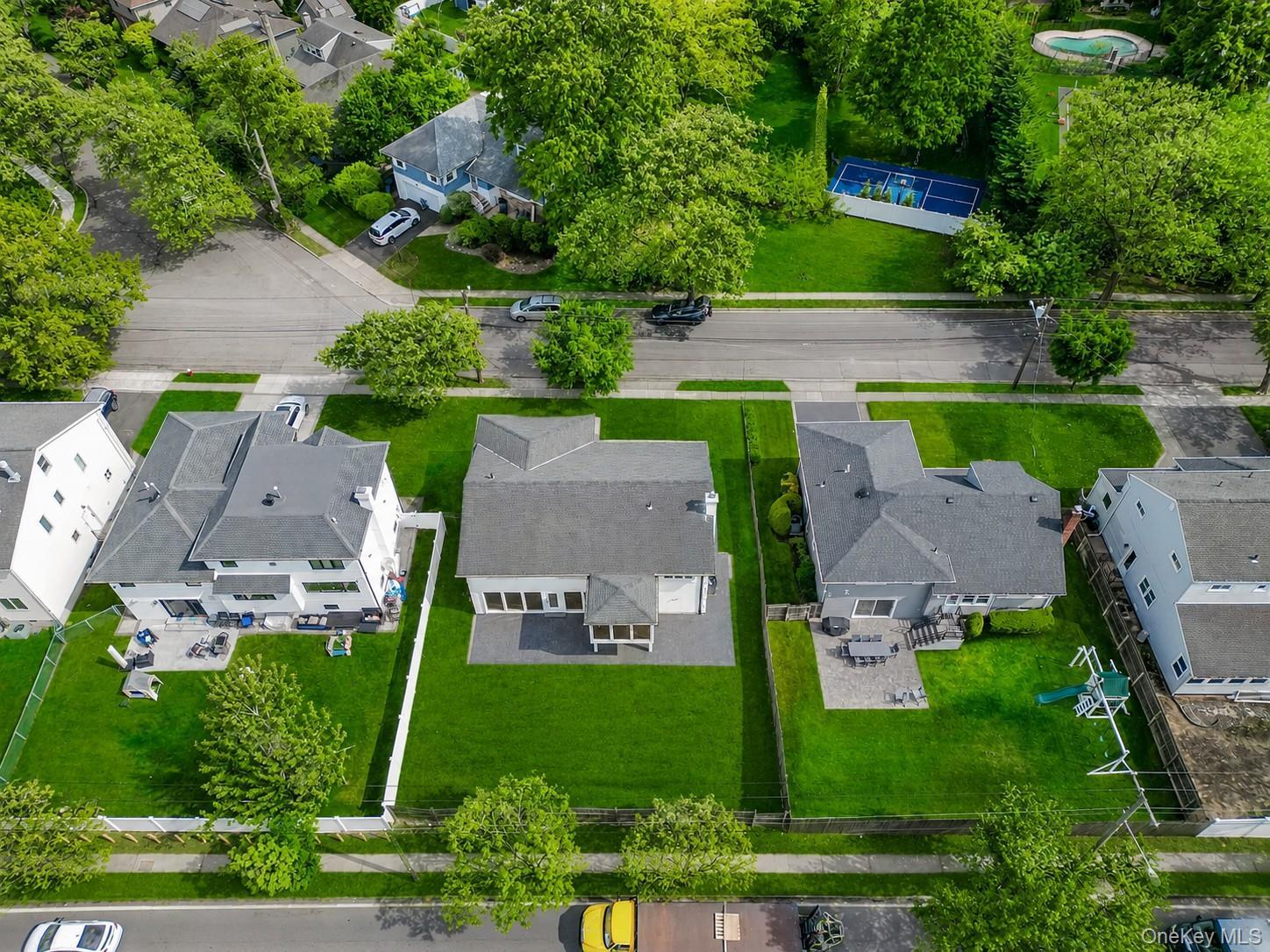 Single Family Westwood Road Nassau County, NY 11598, MLS-1000413-43