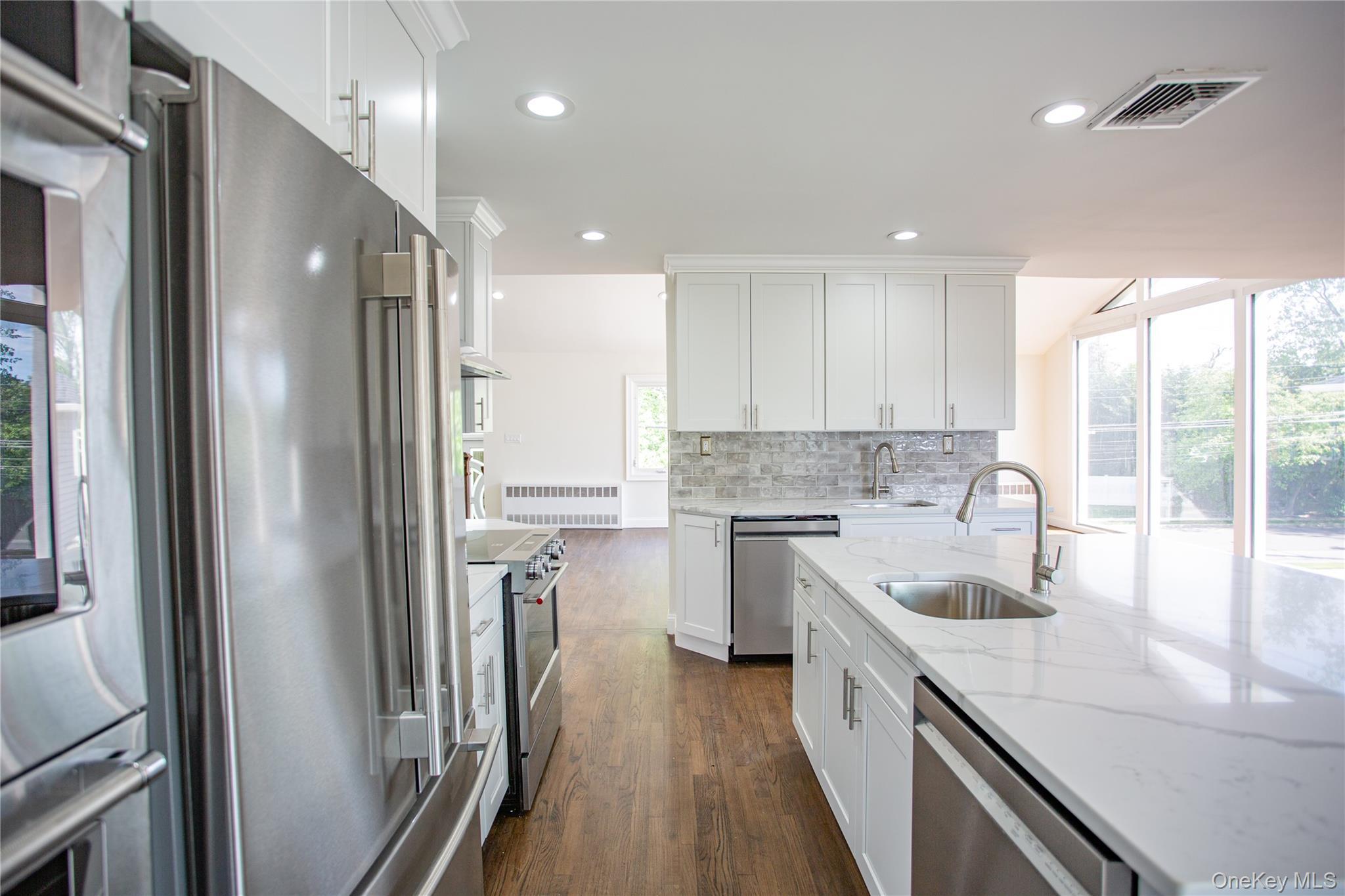 Single Family Westwood Road Nassau County, NY 11598, MLS-1000413-5