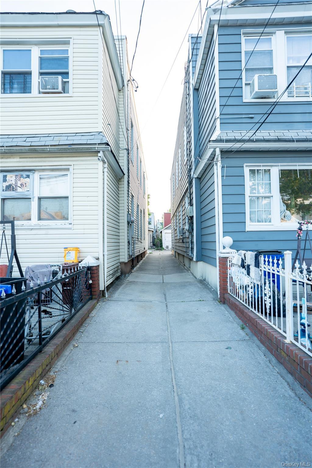 Single Family 123rd  Queens, NY 11419, MLS-1000448-30