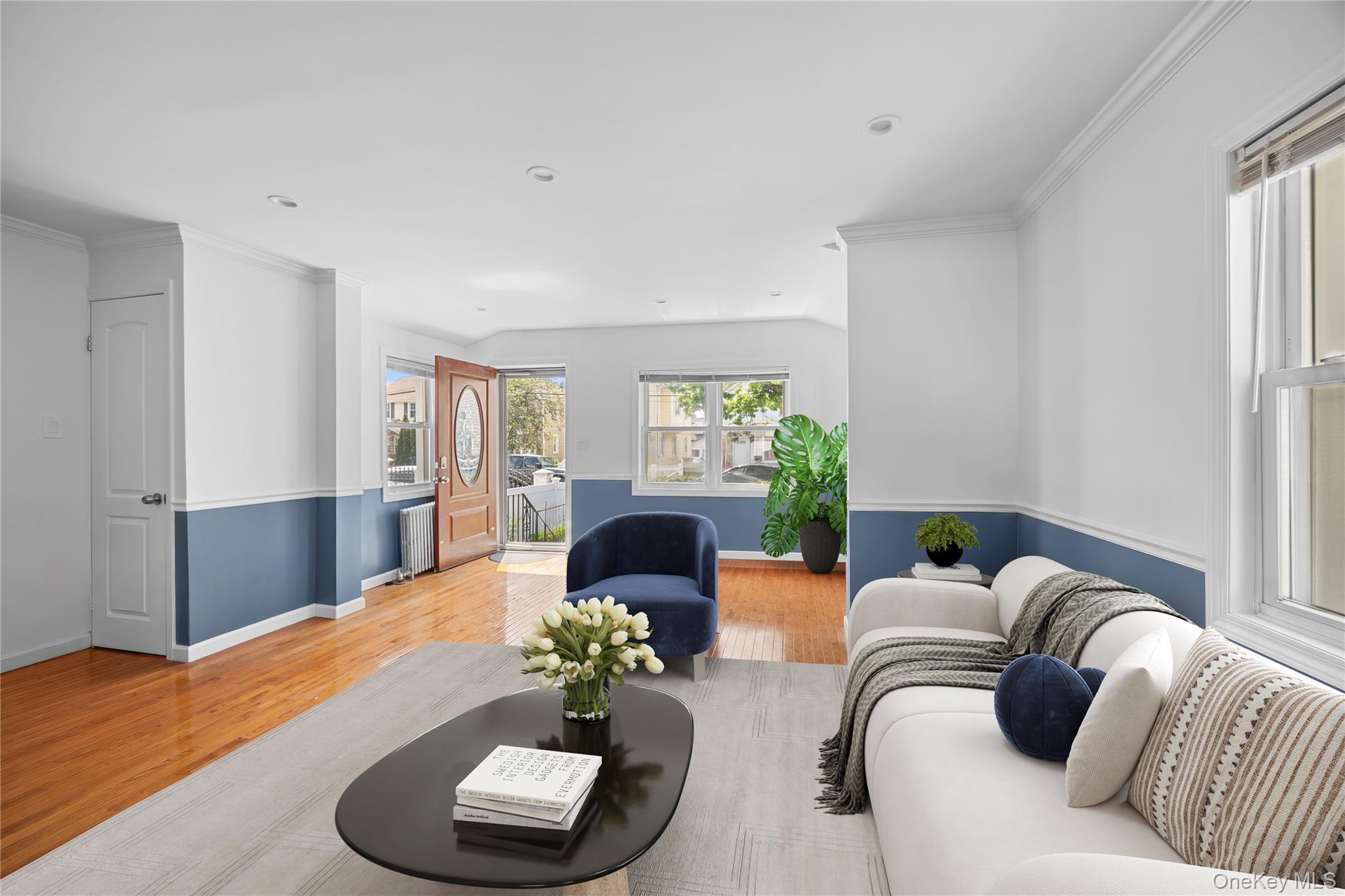 Single Family 114th  Queens, NY 11412, MLS-1000468-17