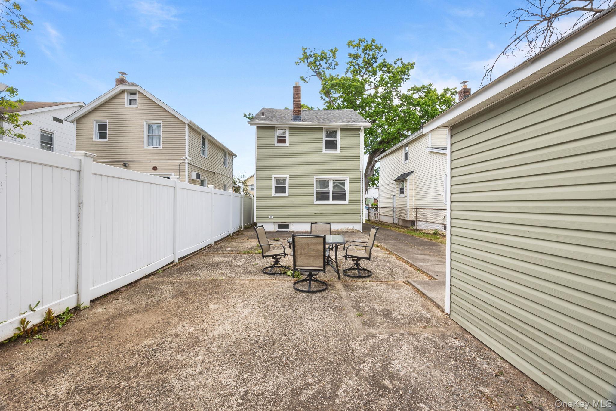 Single Family 114th  Queens, NY 11412, MLS-1000468-7